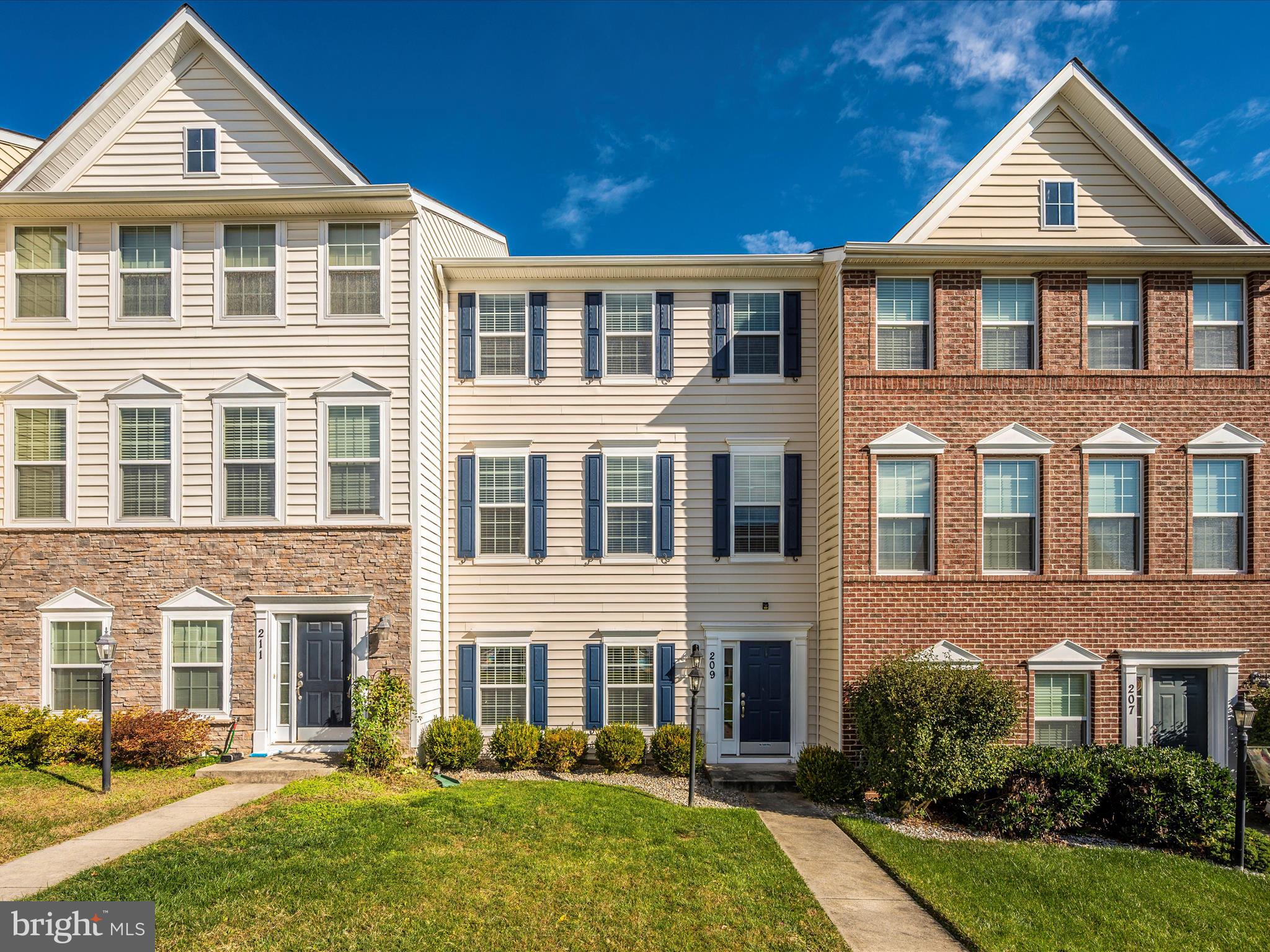 BRINKLEY MANOR - Residential