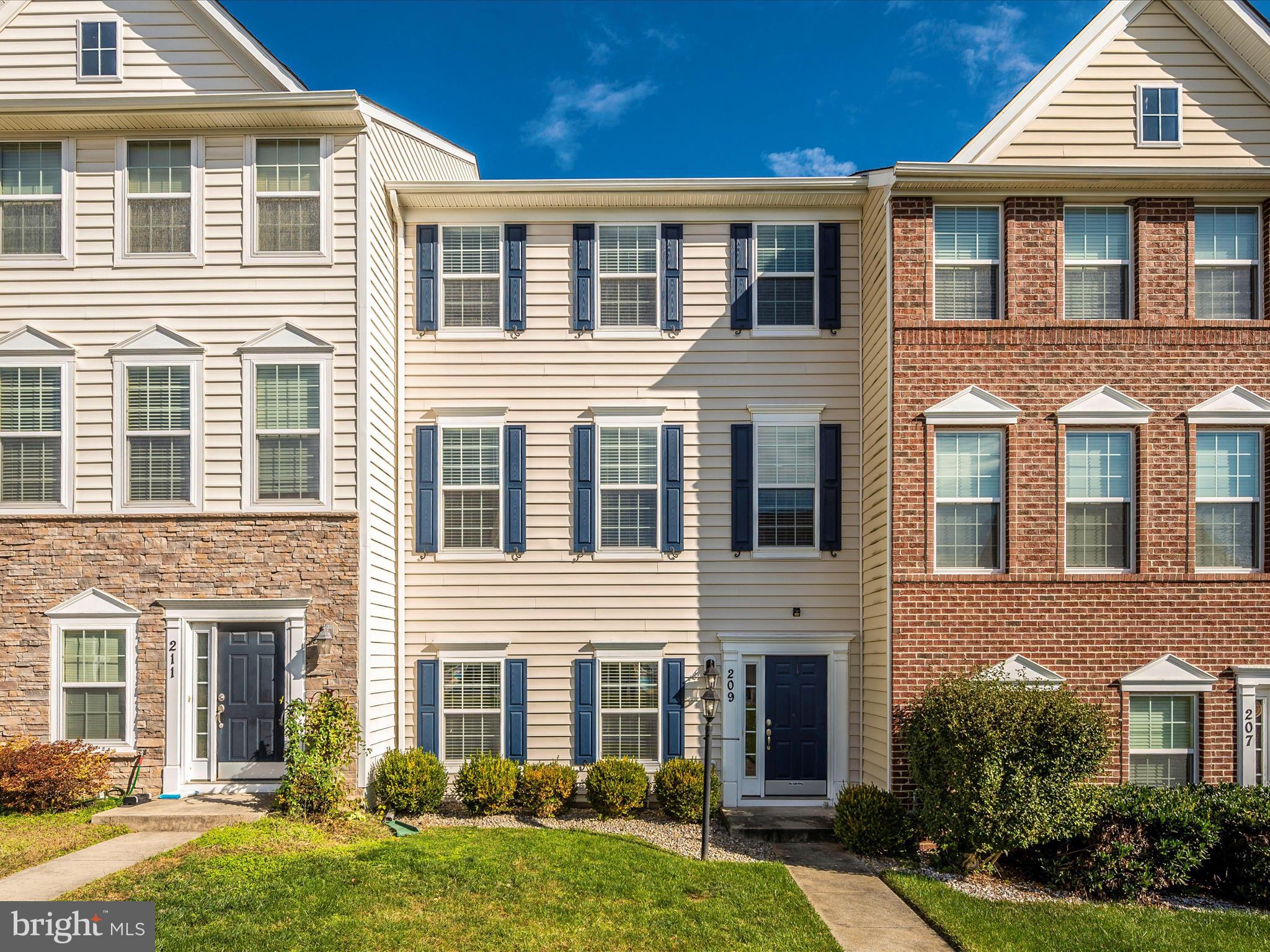 BRINKLEY MANOR - Residential