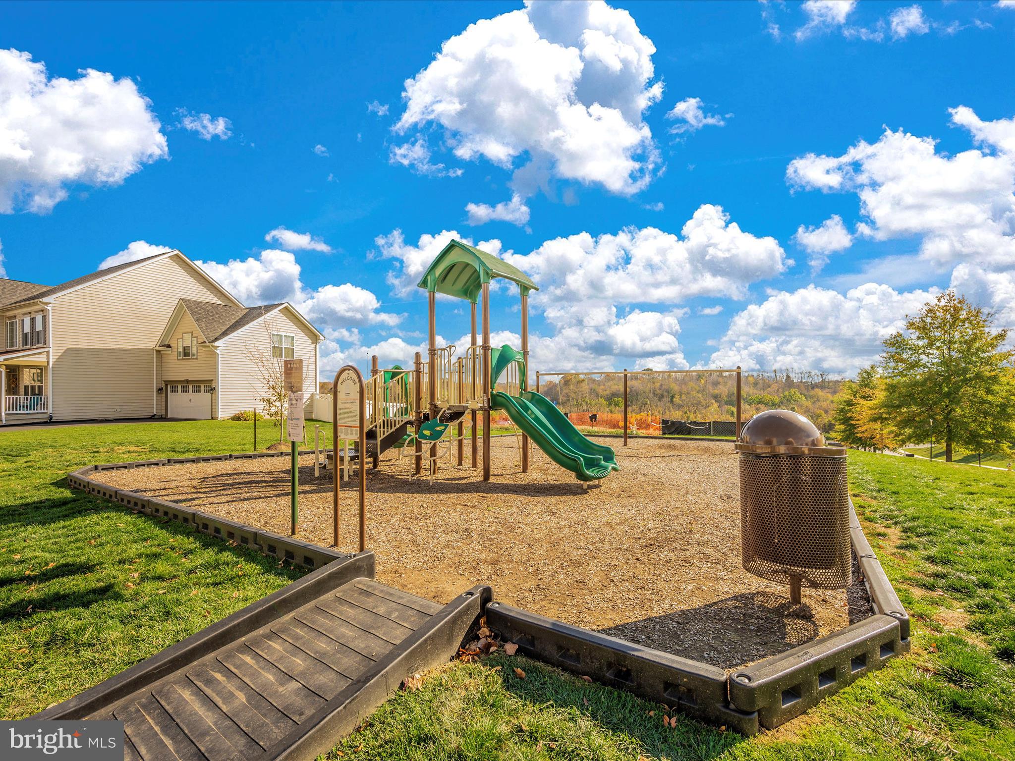 BRINKLEY MANOR - Residential