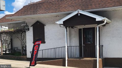 Photo of 754 Cherokee Street, FOUNTAIN HILL, PA 18015 (MLS # PALH2015678)