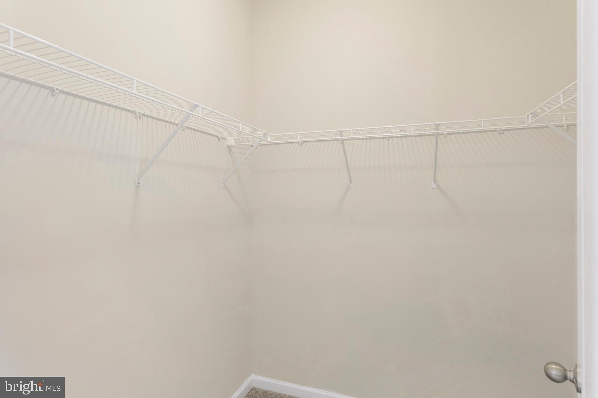 SPRING BANK - Residential