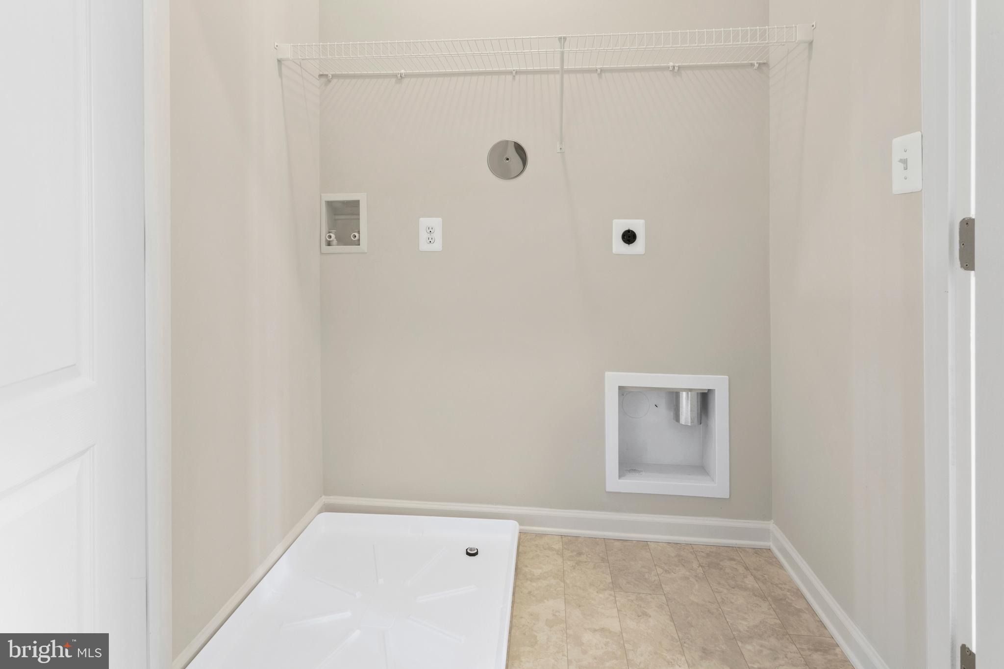 SPRING BANK - Residential