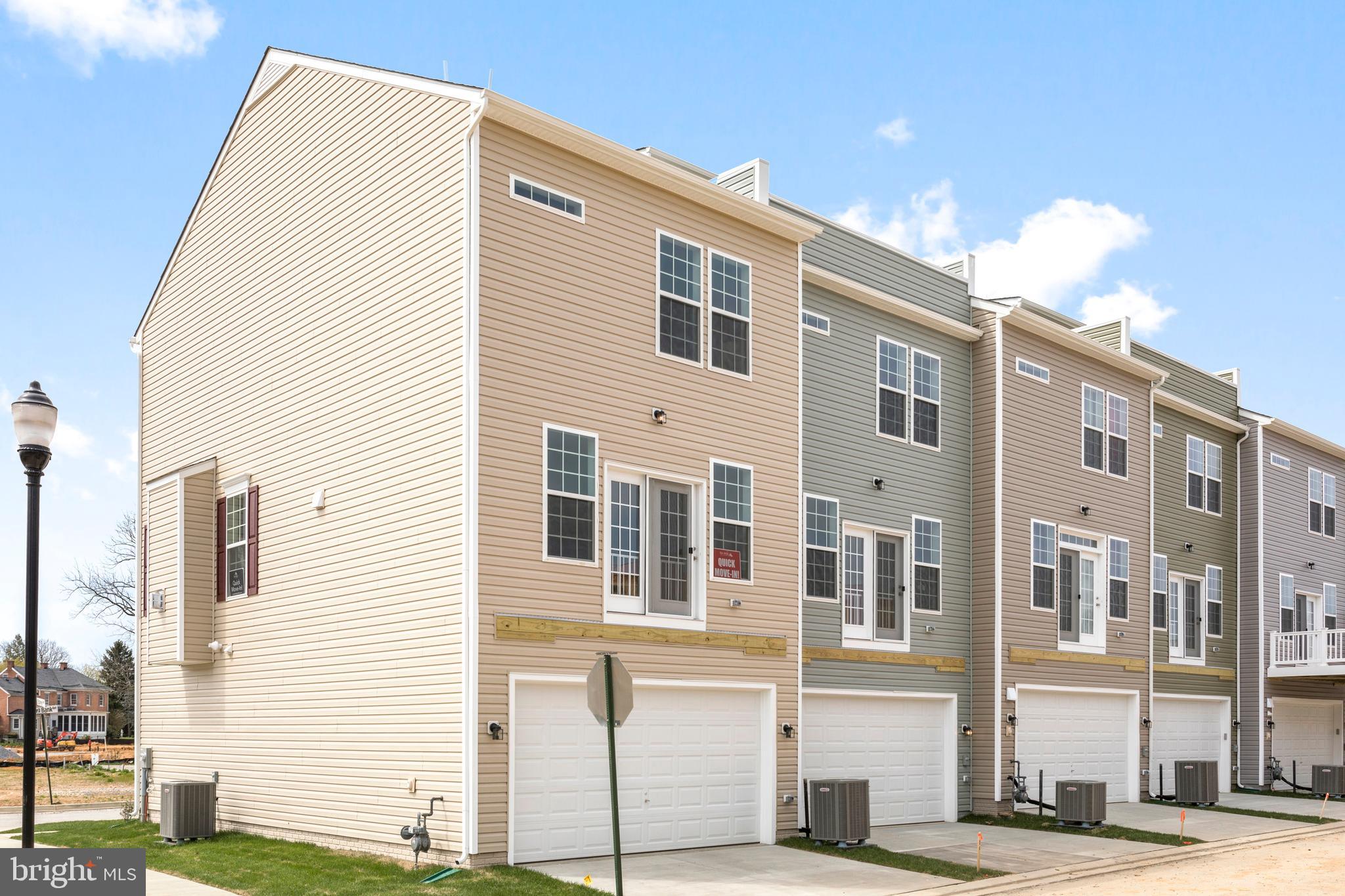 SPRING BANK - Residential