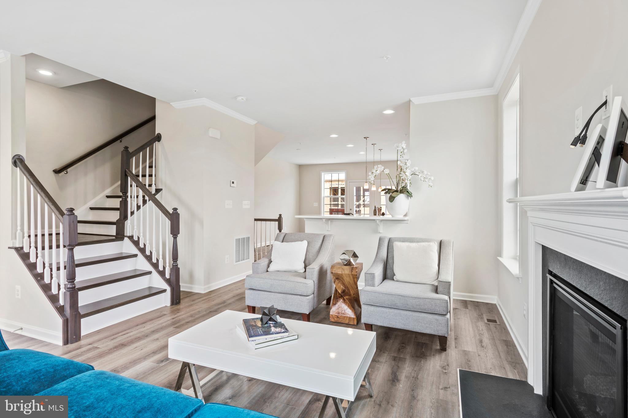 SPRING BANK - Residential