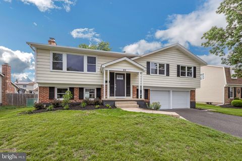 813 WESSEX LANE SOMERDALE NJ 08083