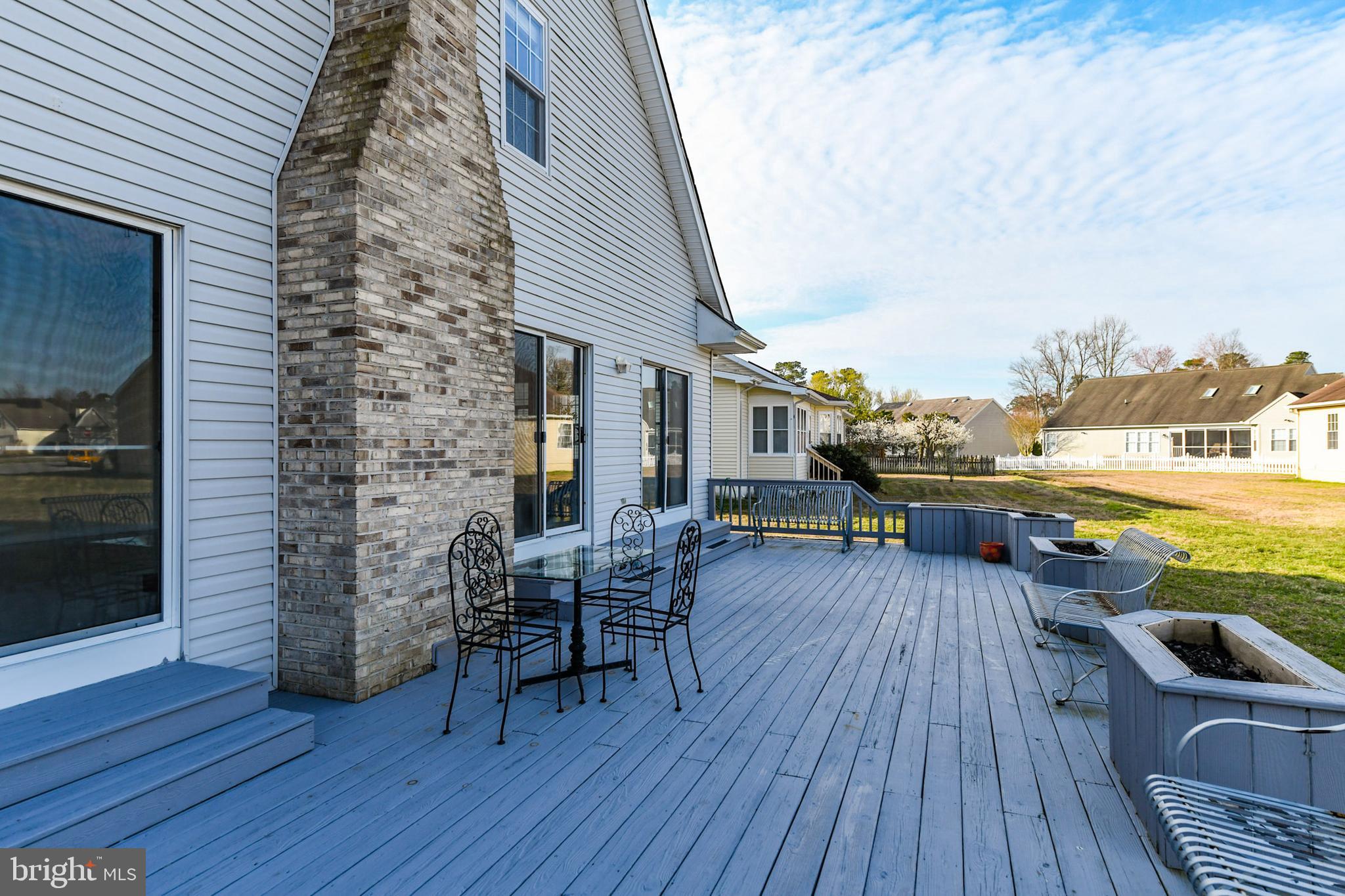 OYSTER HARBOR - Residential