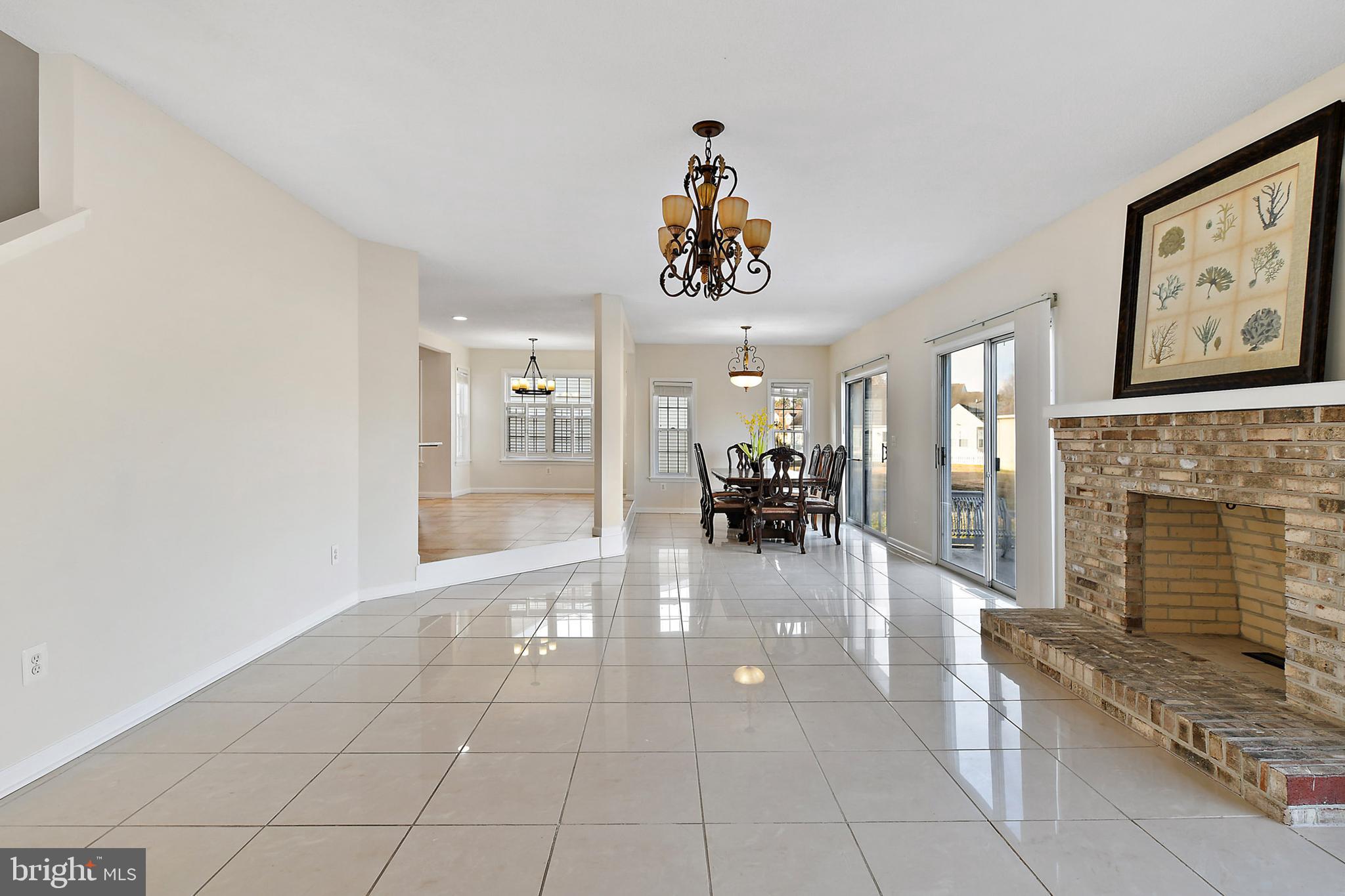 OYSTER HARBOR - Residential