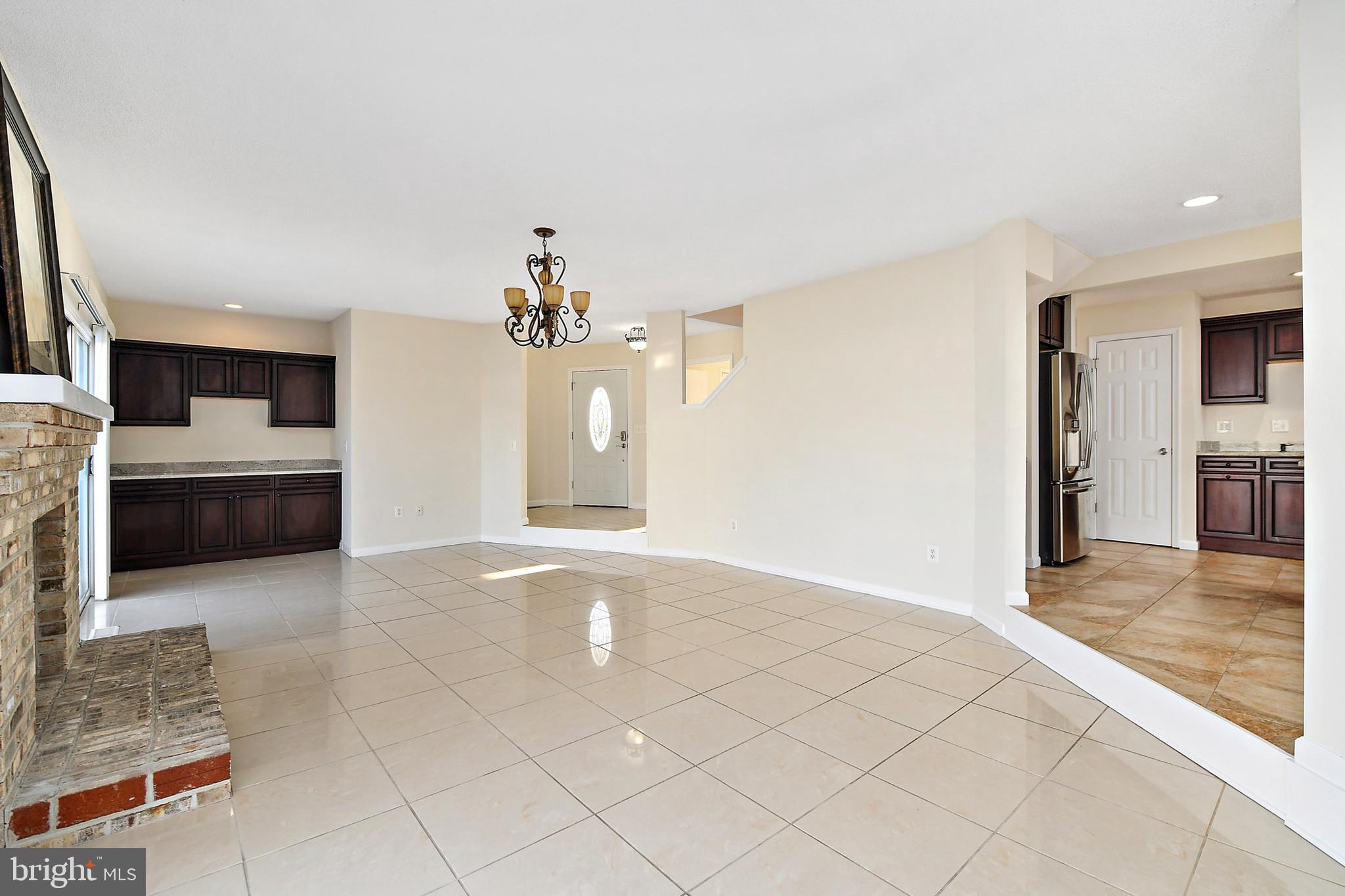 OYSTER HARBOR - Residential