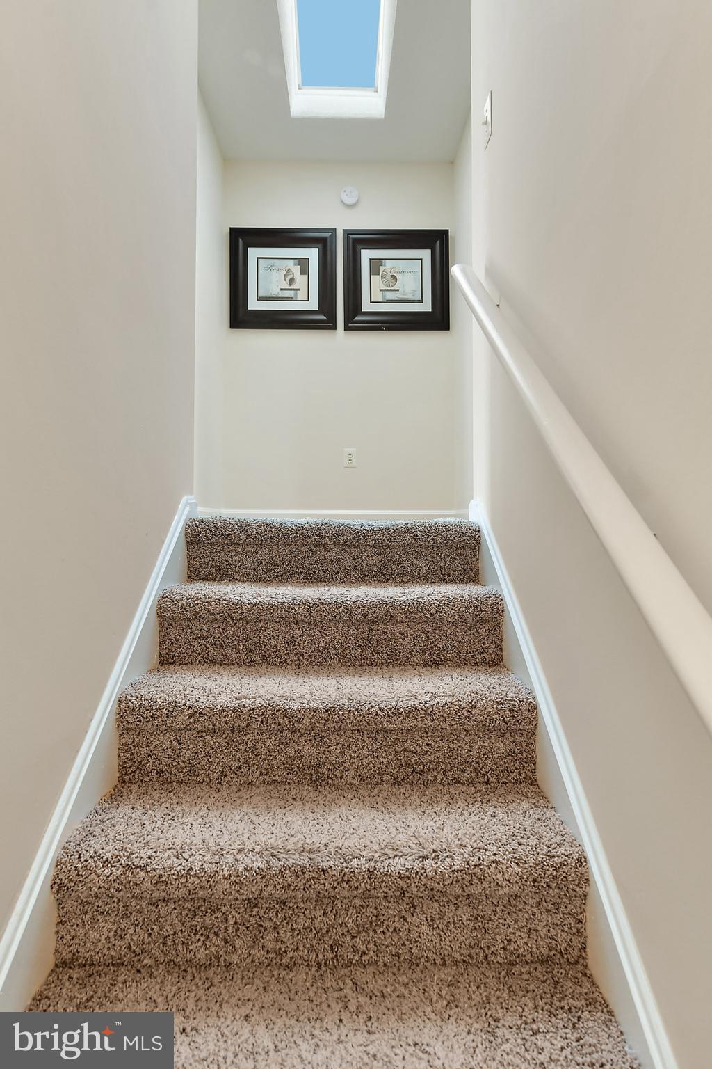 OYSTER HARBOR - Residential