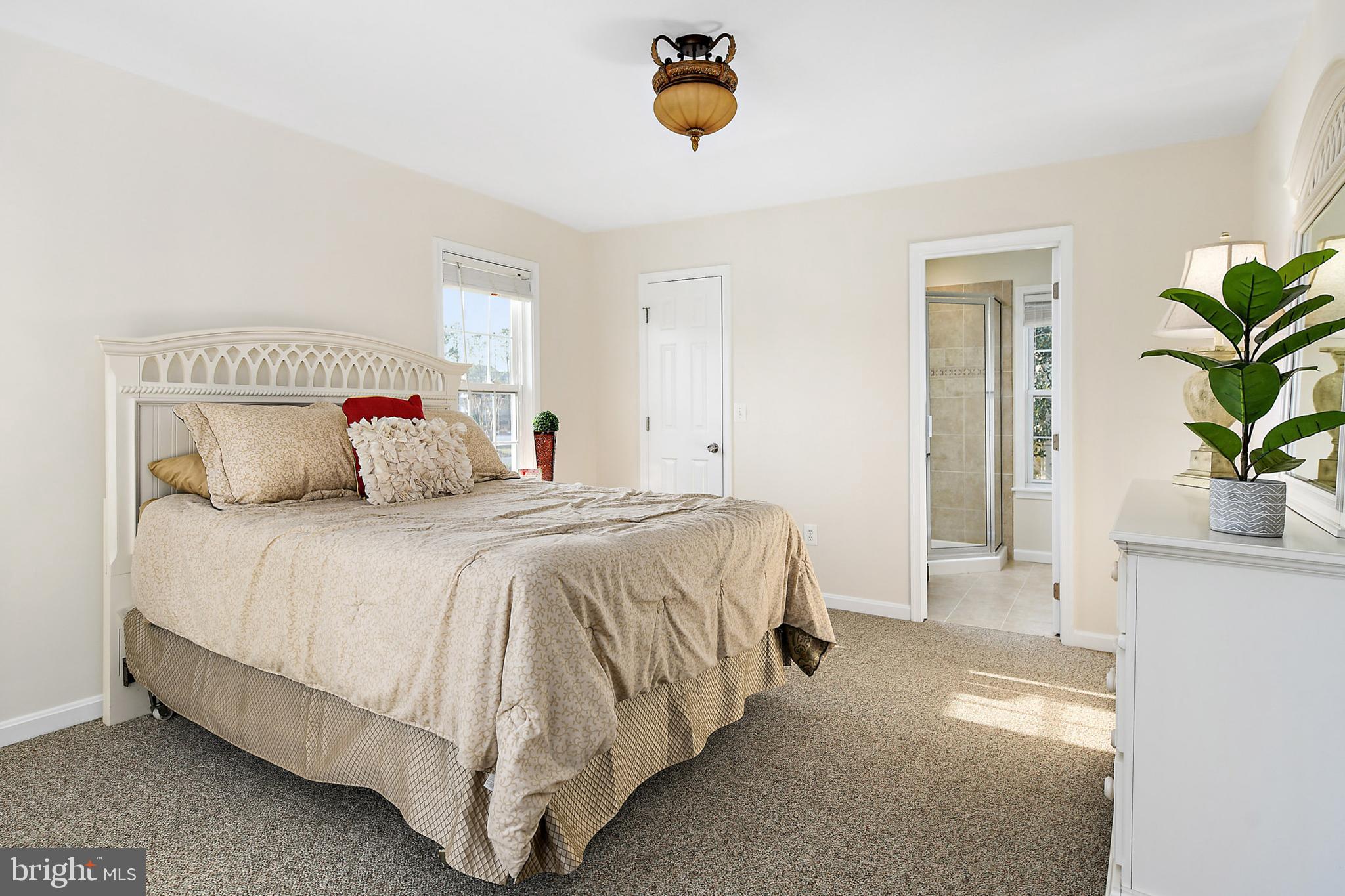 OYSTER HARBOR - Residential