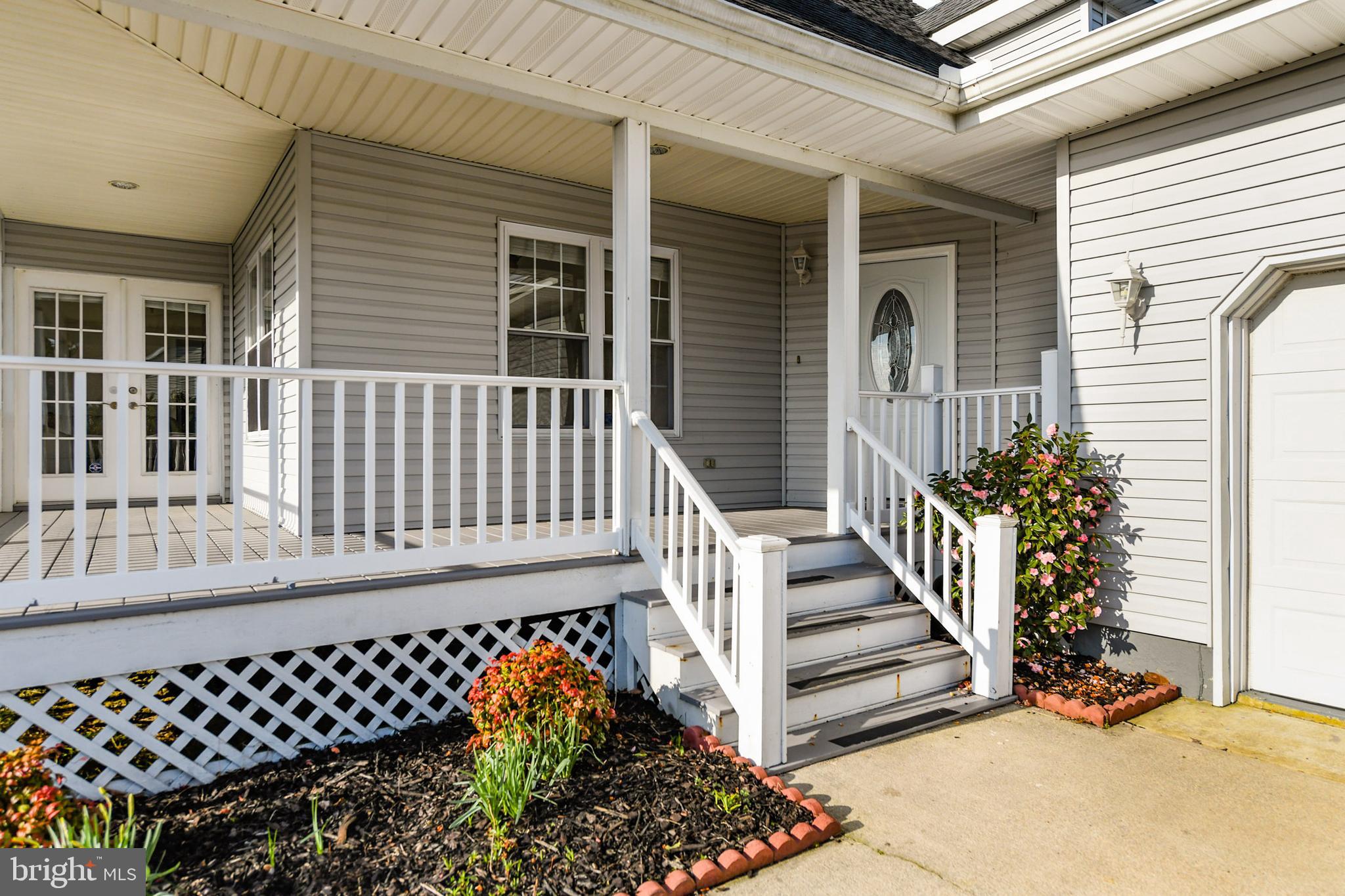 OYSTER HARBOR - Residential