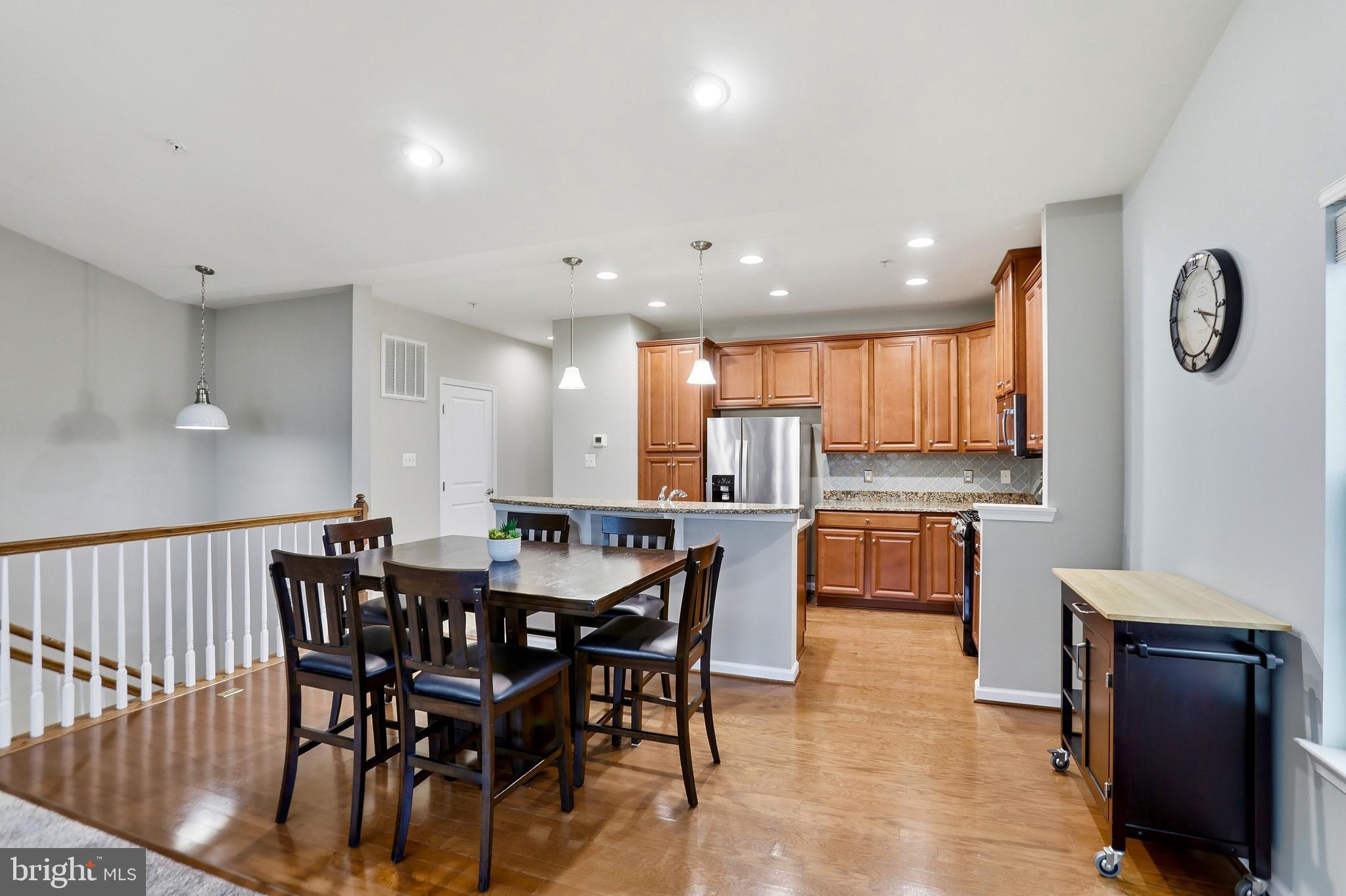 SOMERSET CONDO - Residential