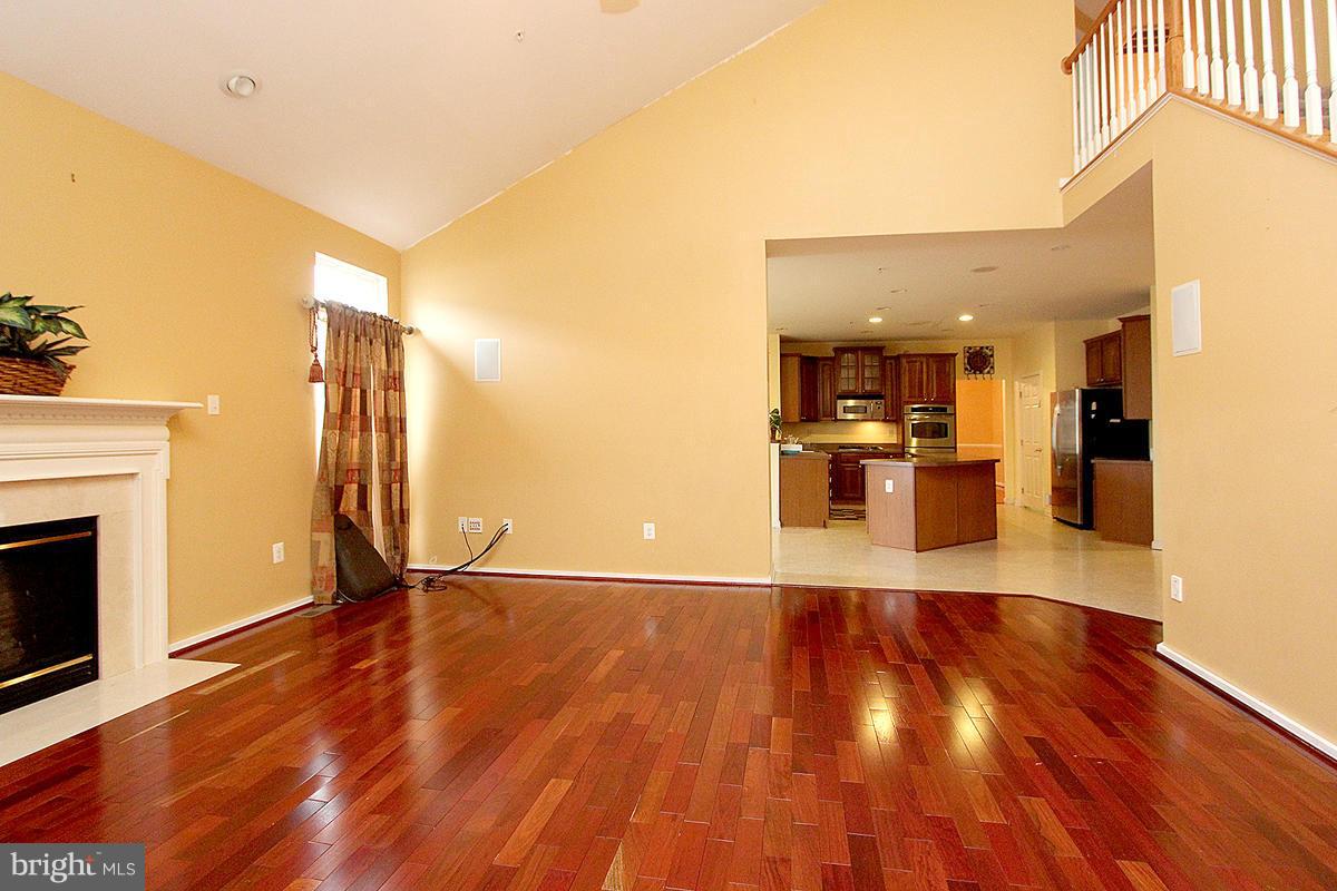 HAMPTON SUB-PLAT 1> - Residential