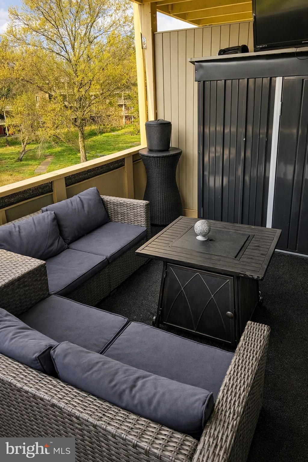 HOLLY HILL - Residential Lease