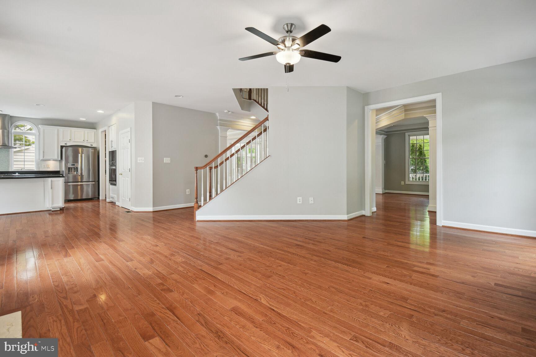 LAKELANDS - Residential Lease