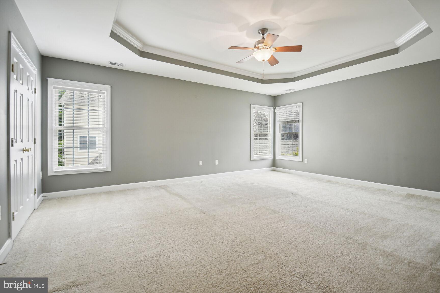 LAKELANDS - Residential Lease