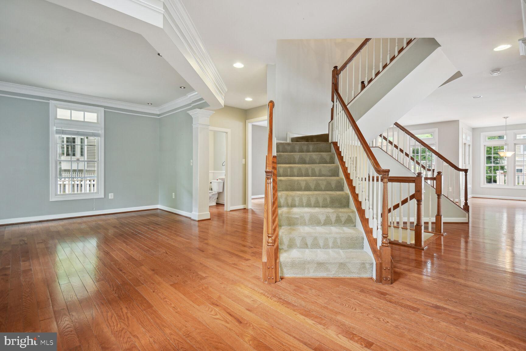 LAKELANDS - Residential Lease