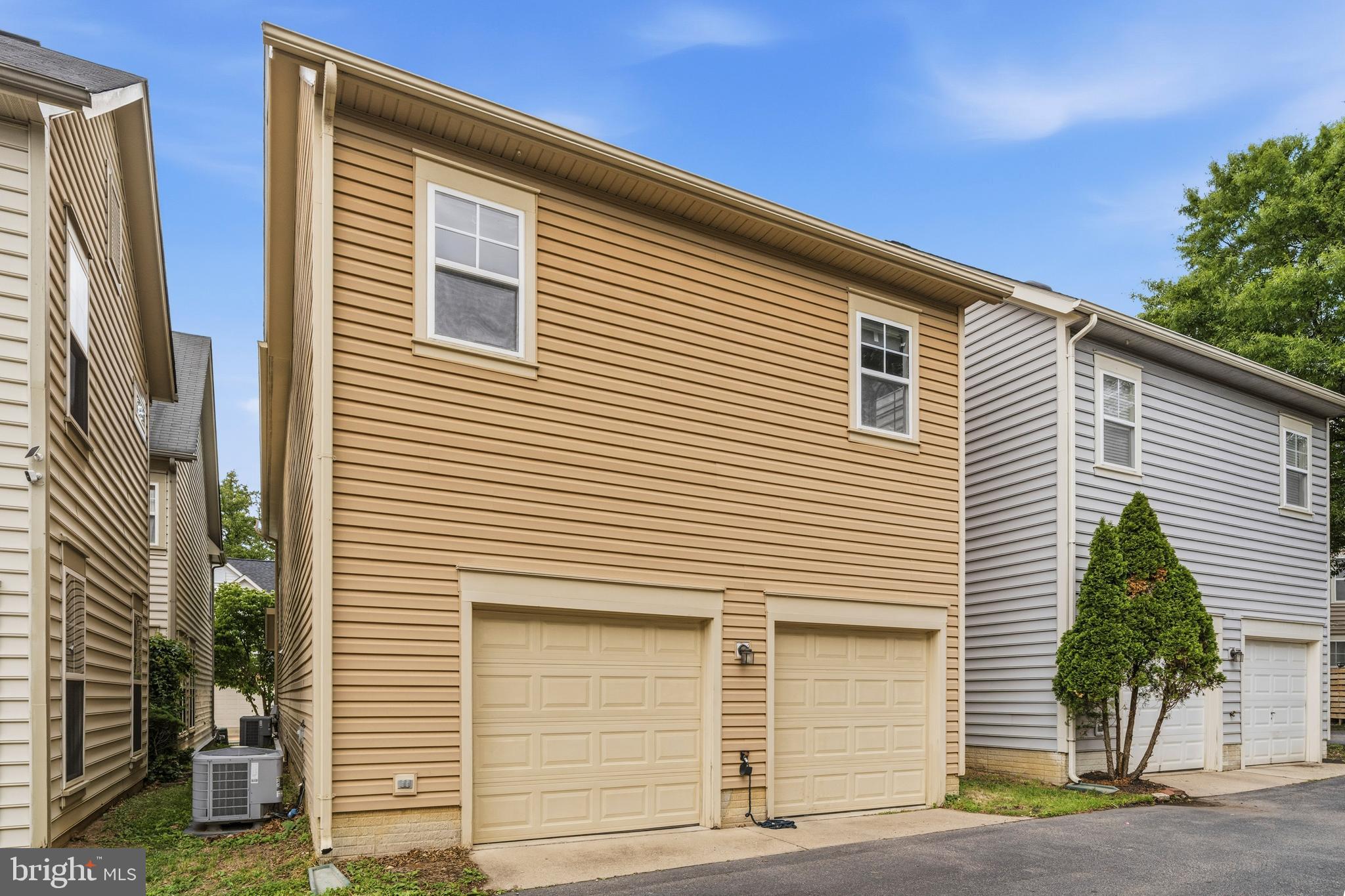 LORTON STATION - Residential