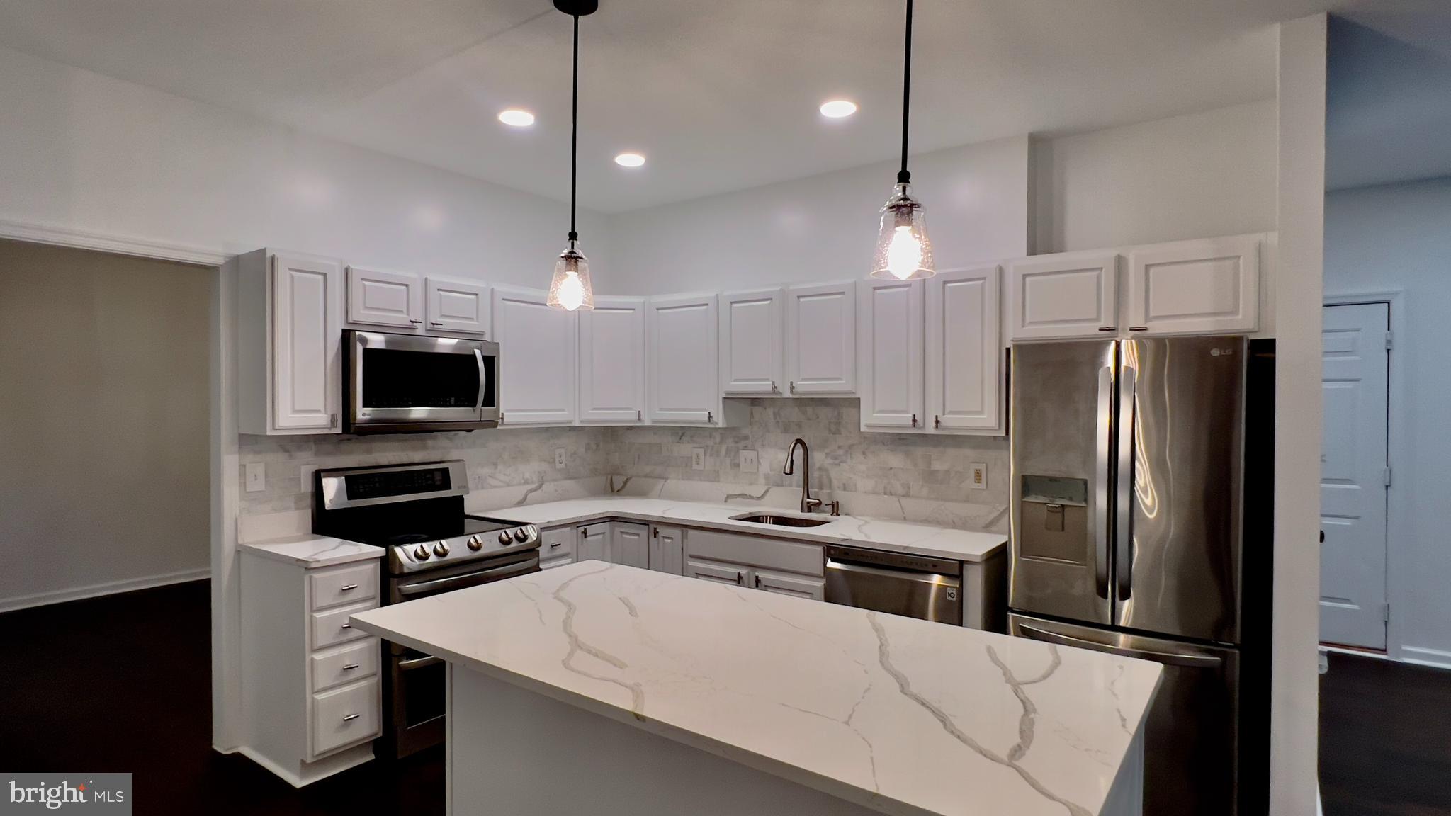 GAITHERSBURG TOWN - Residential