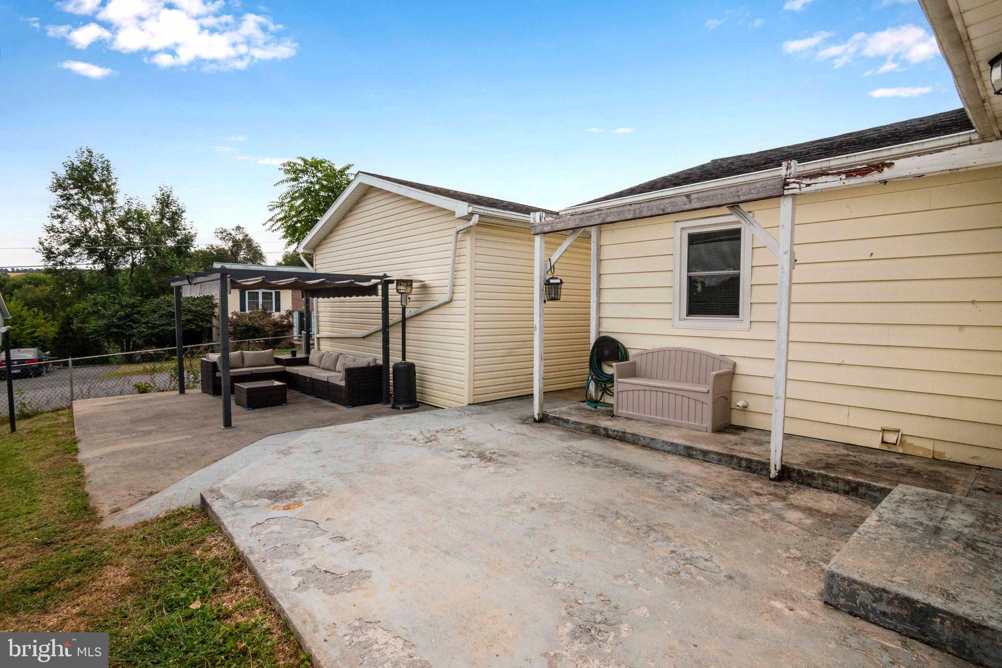 ARDEN HEIGHTS - Residential