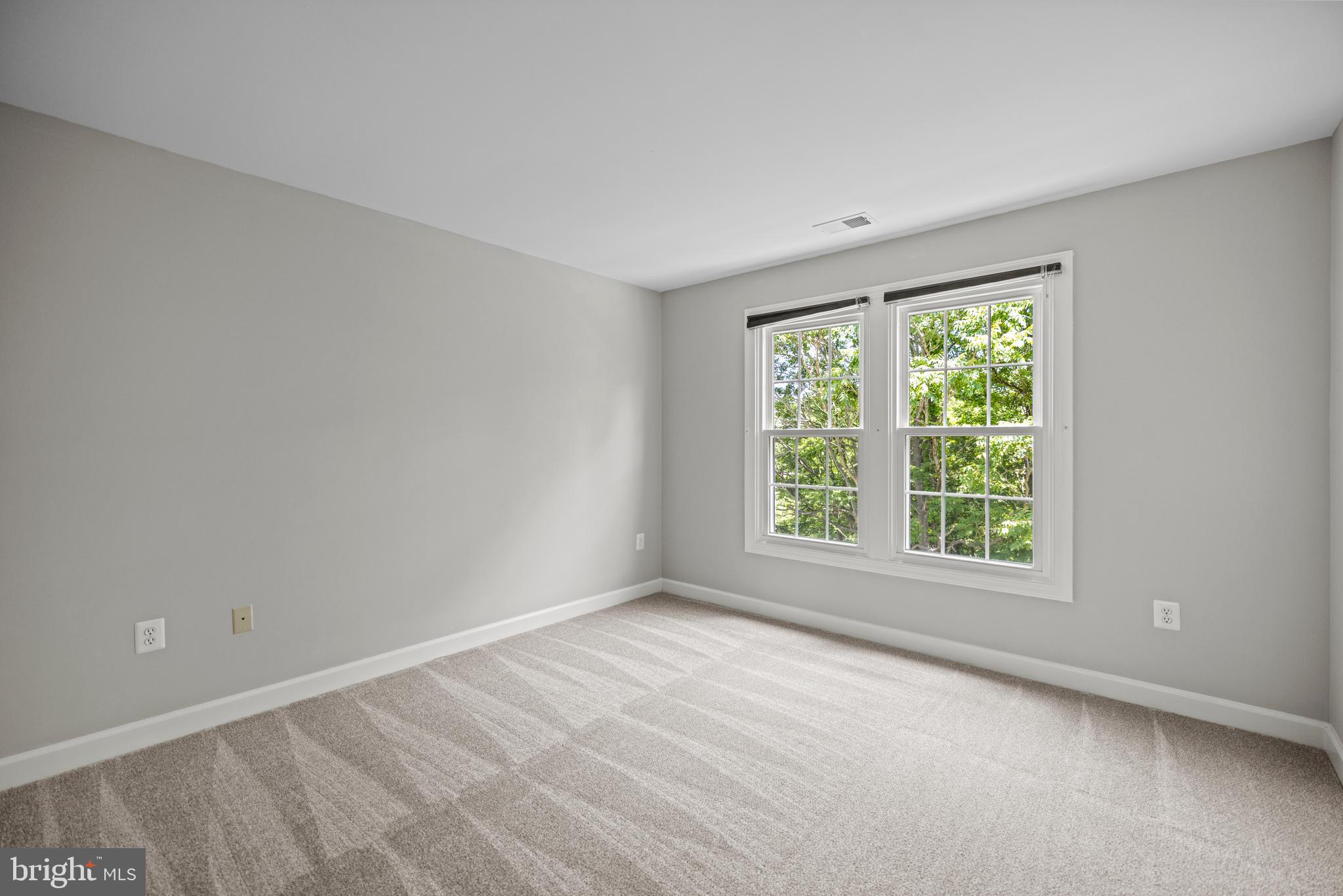 CLOPPERS MILL WEST - Residential