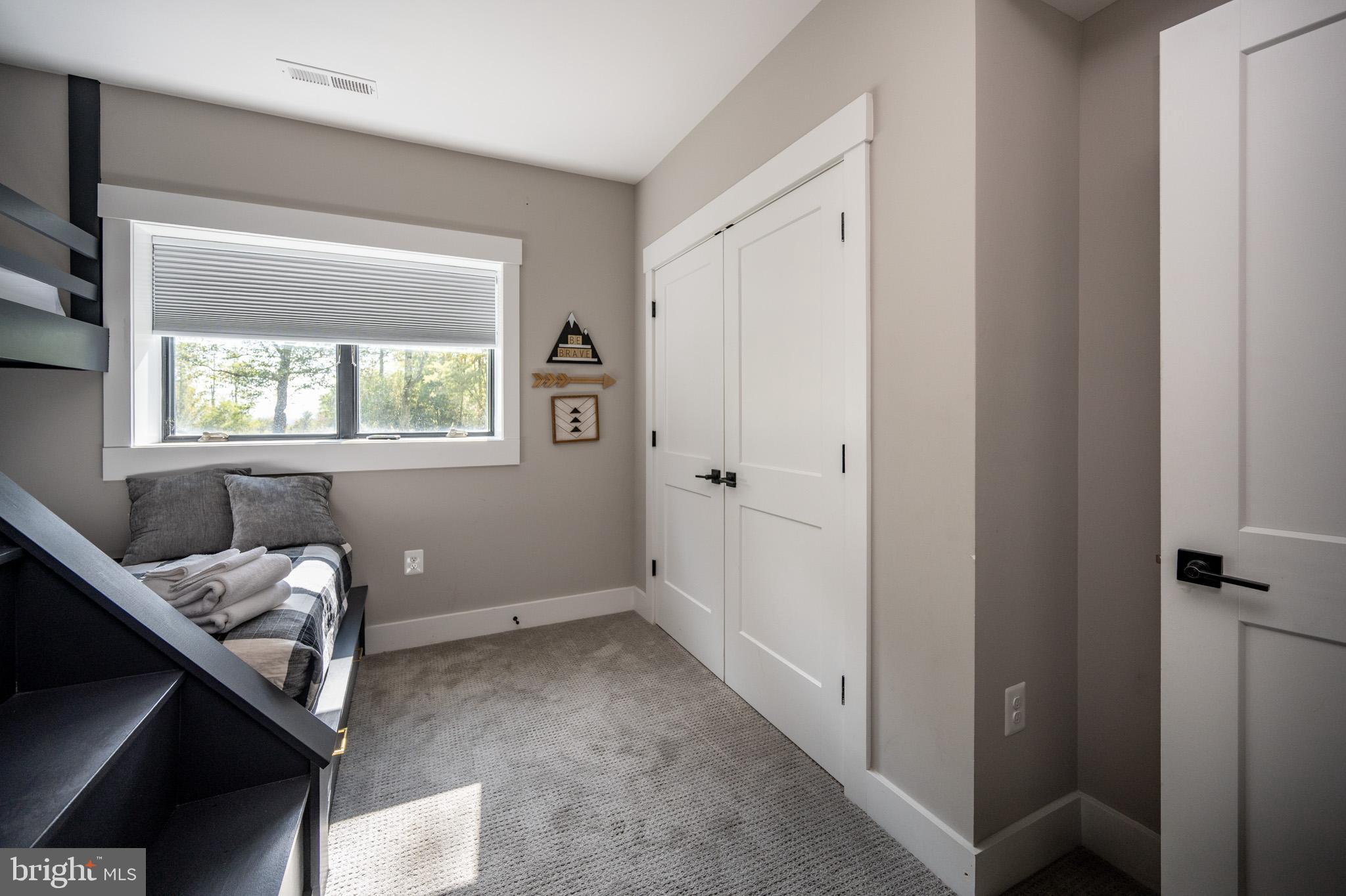 RIDGE RUN AT NORTH CAMP - Residential