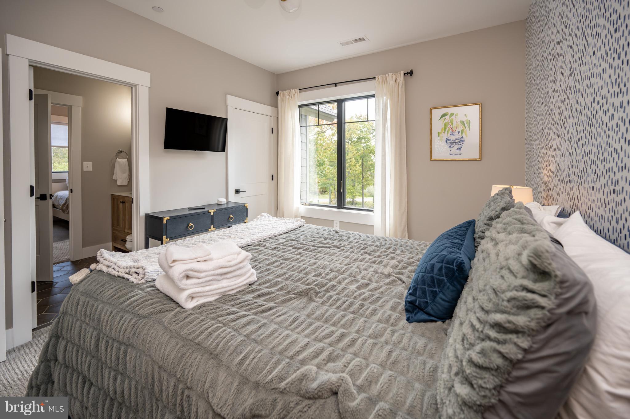 RIDGE RUN AT NORTH CAMP - Residential