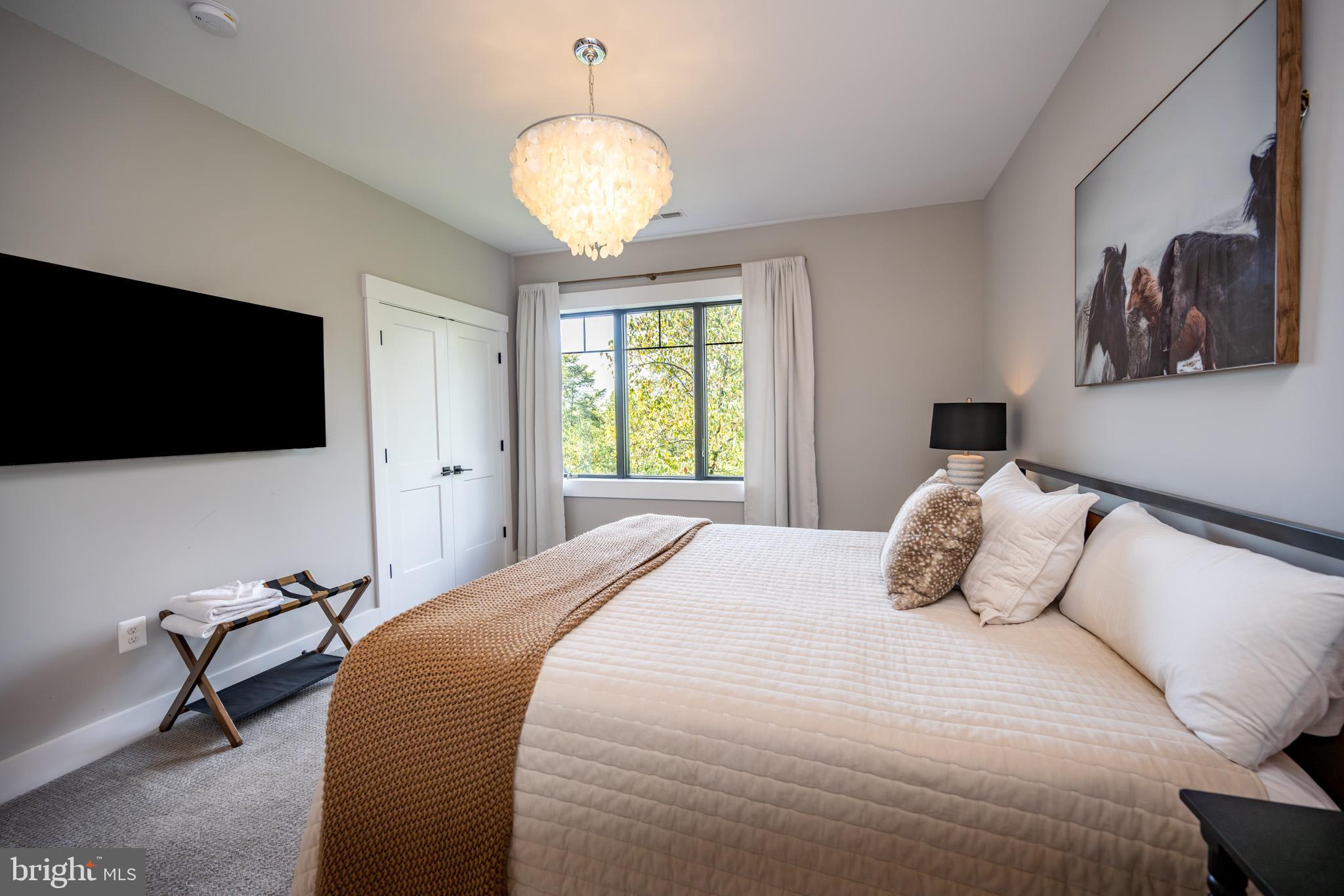 RIDGE RUN AT NORTH CAMP - Residential