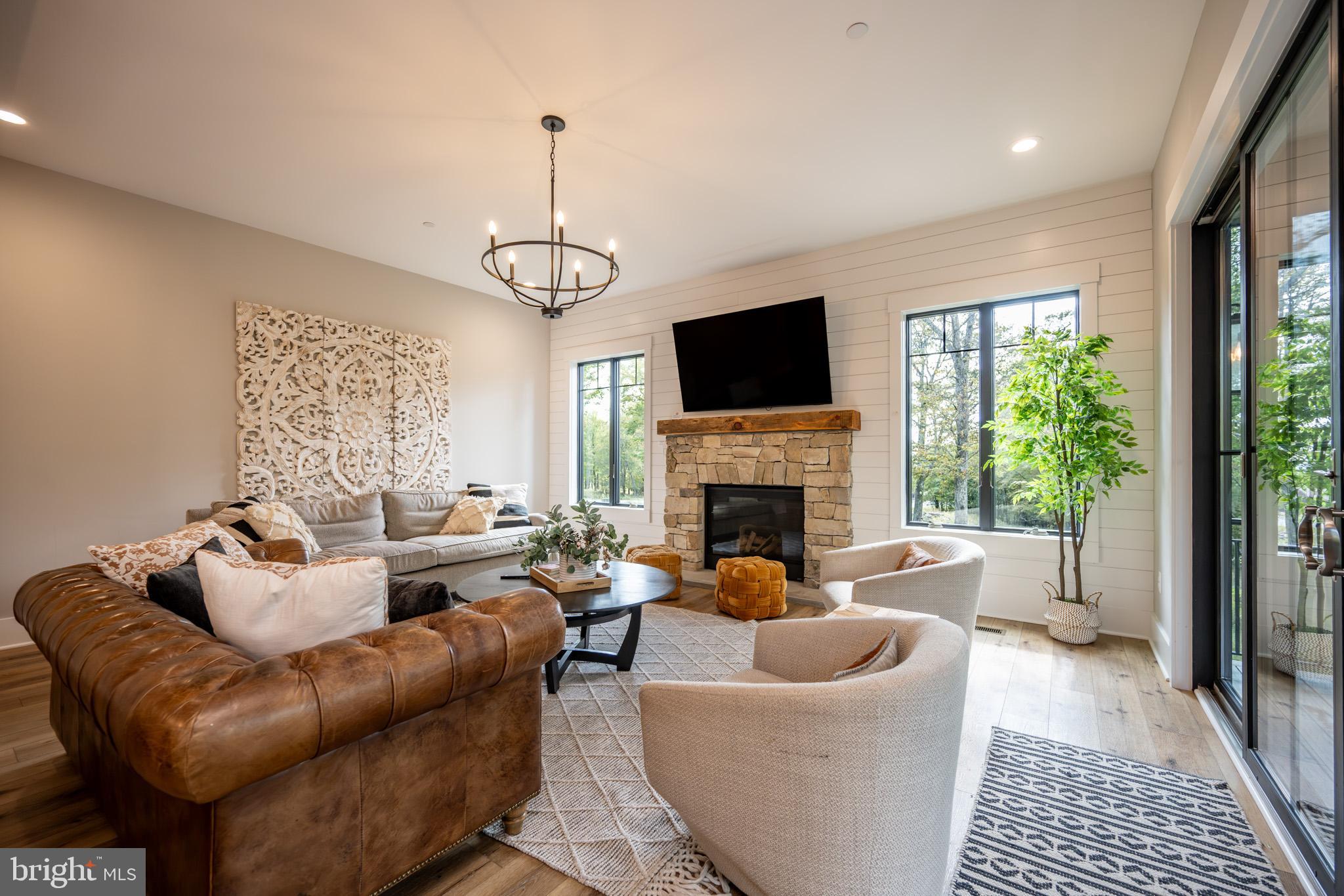 RIDGE RUN AT NORTH CAMP - Residential