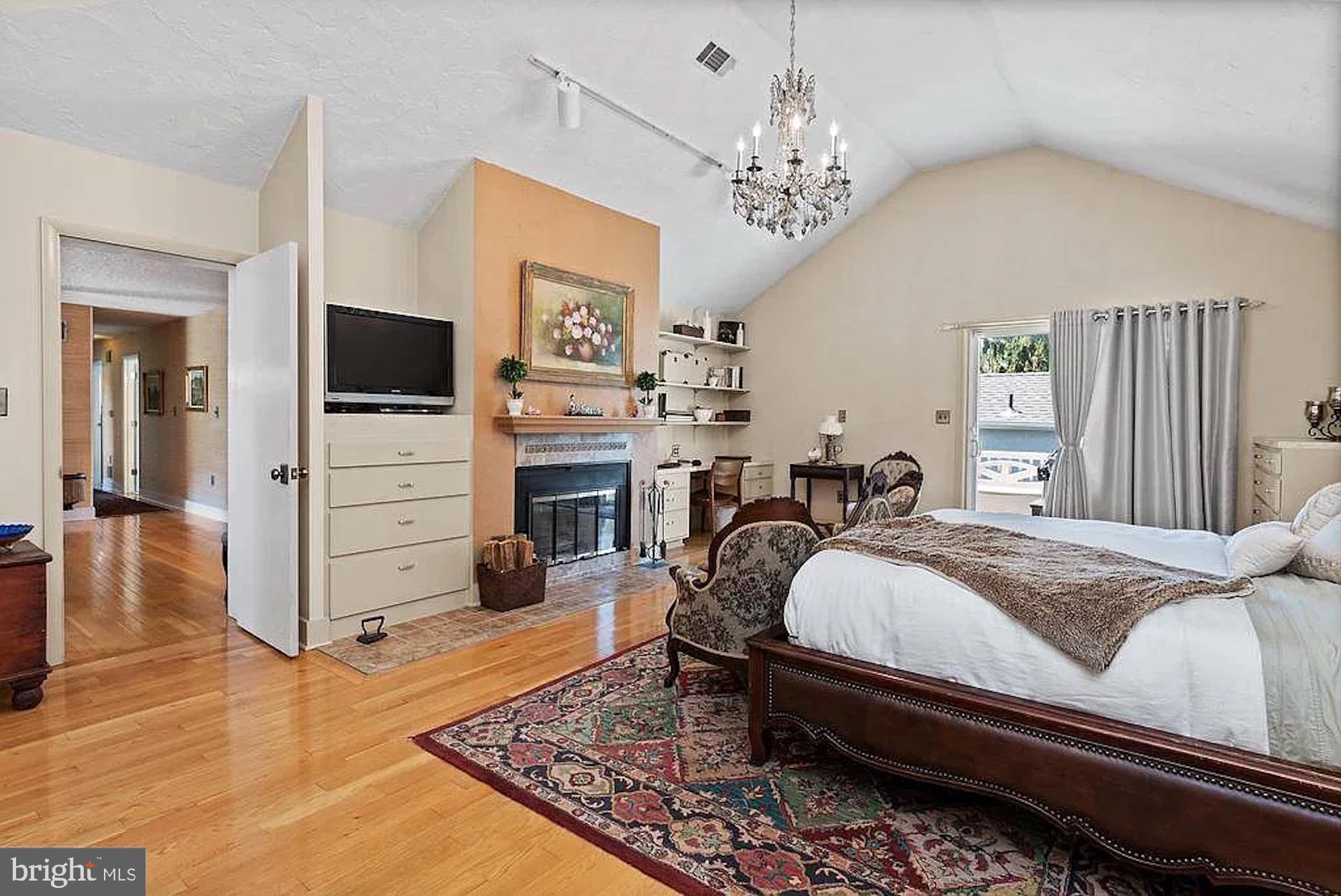 ABBOTTSTOWN - Residential