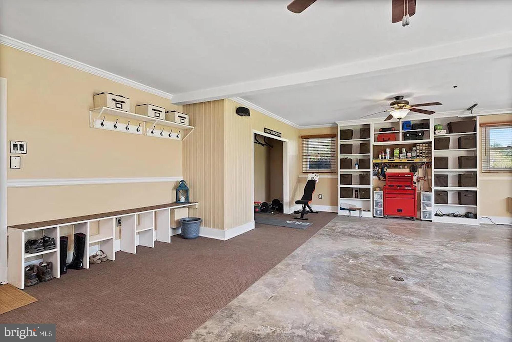 ABBOTTSTOWN - Residential