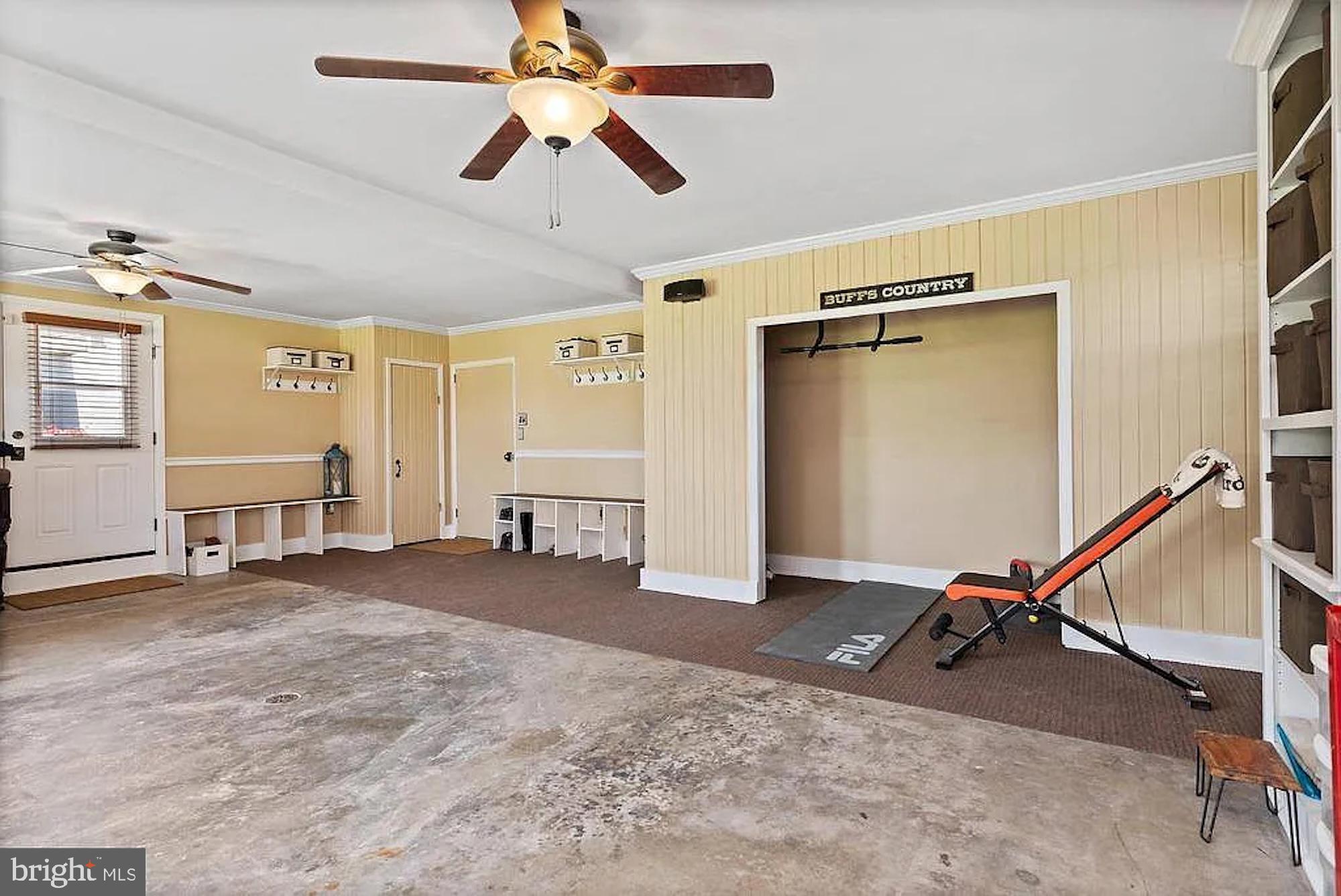 ABBOTTSTOWN - Residential