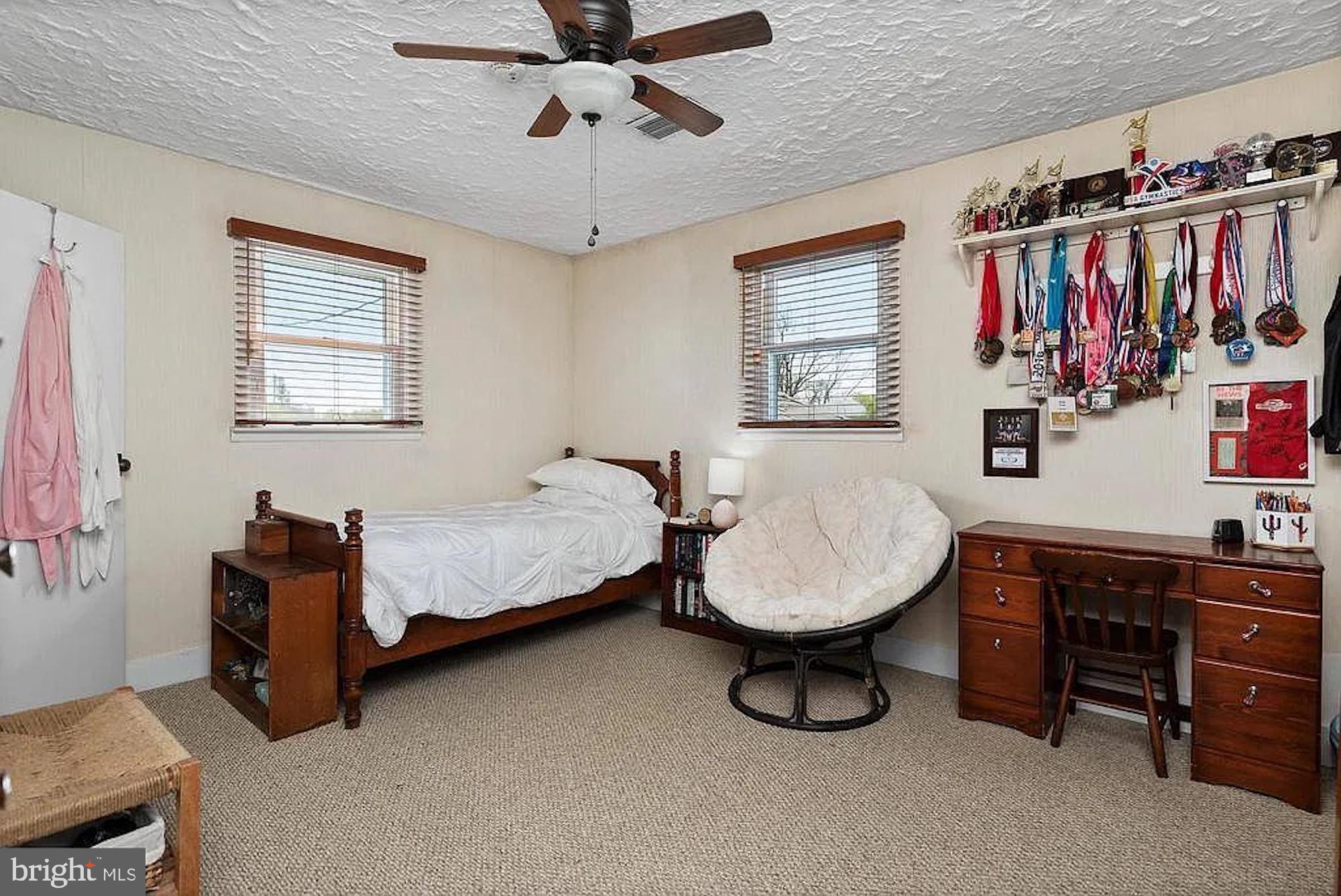 ABBOTTSTOWN - Residential