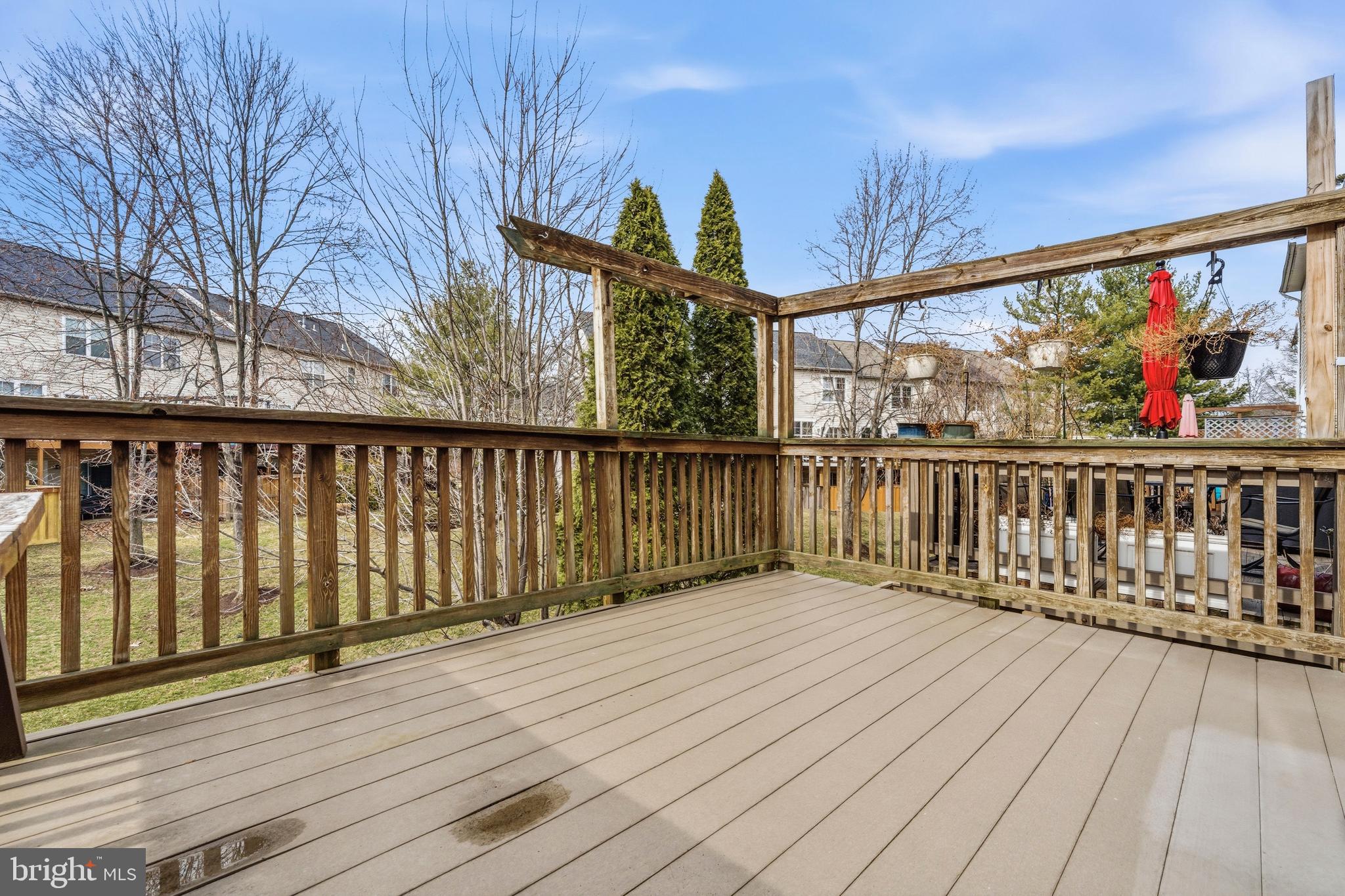 BROADLANDS - Residential