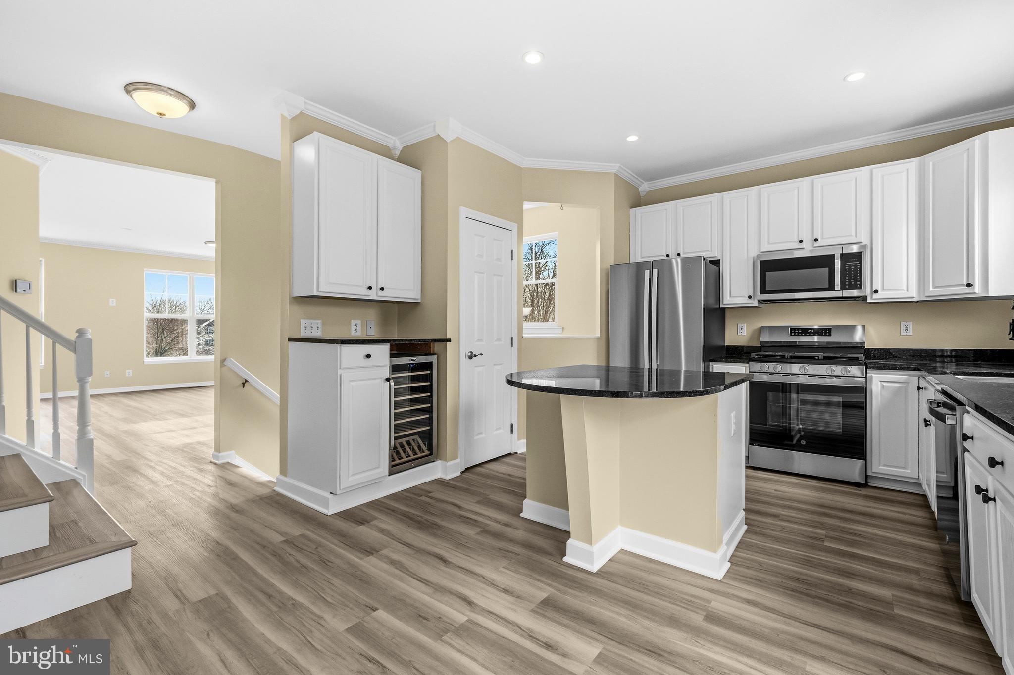 BROADLANDS - Residential