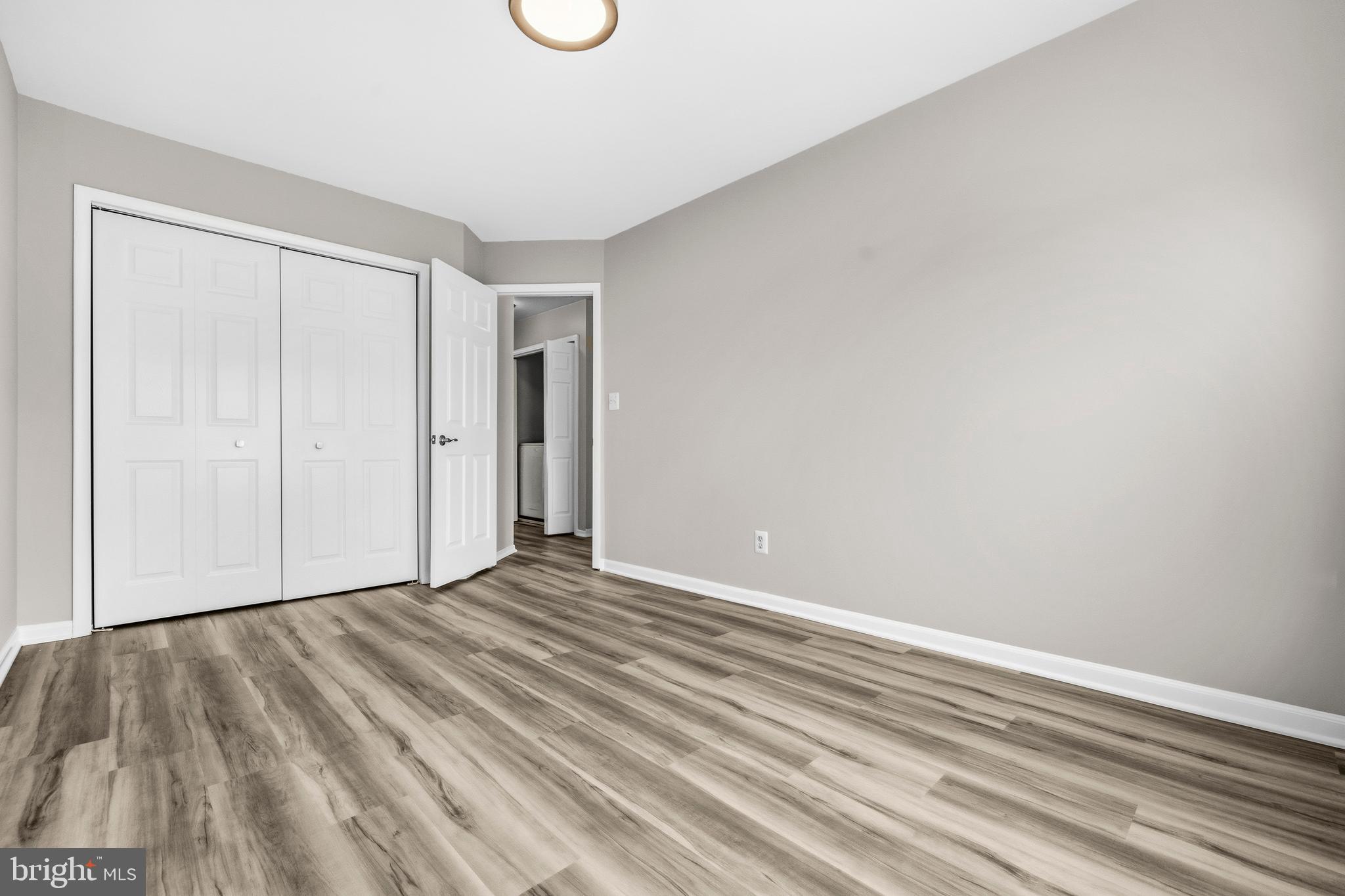 BROADLANDS - Residential