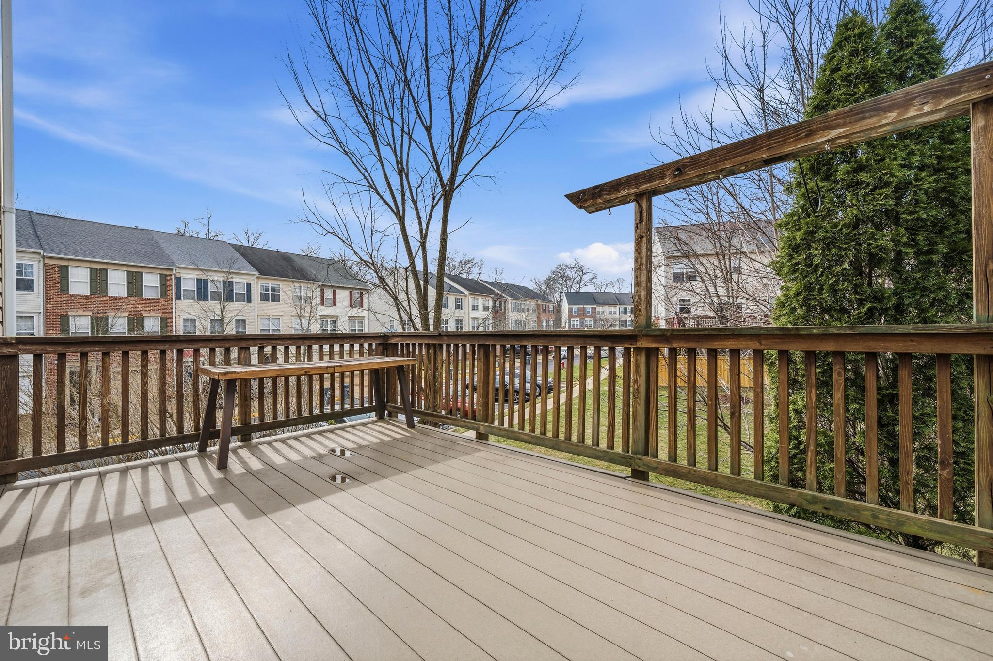 BROADLANDS - Residential