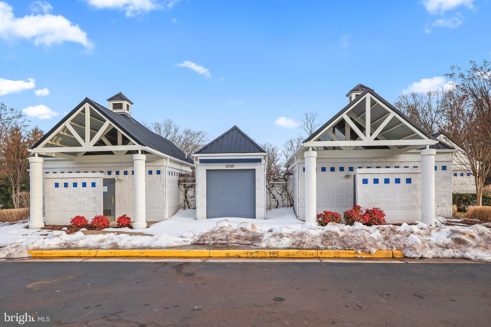 BROADLANDS - Residential