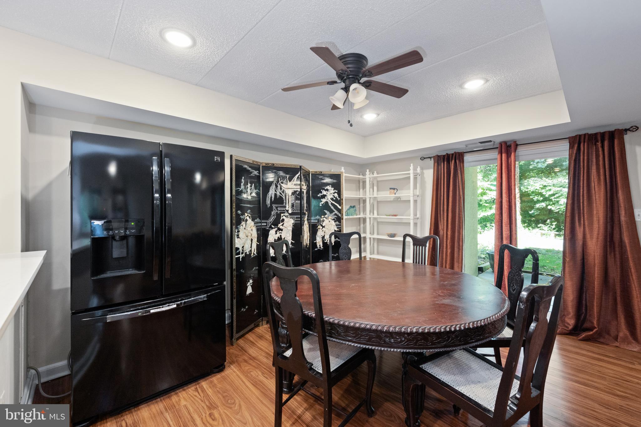 DEERING WOODS - Residential