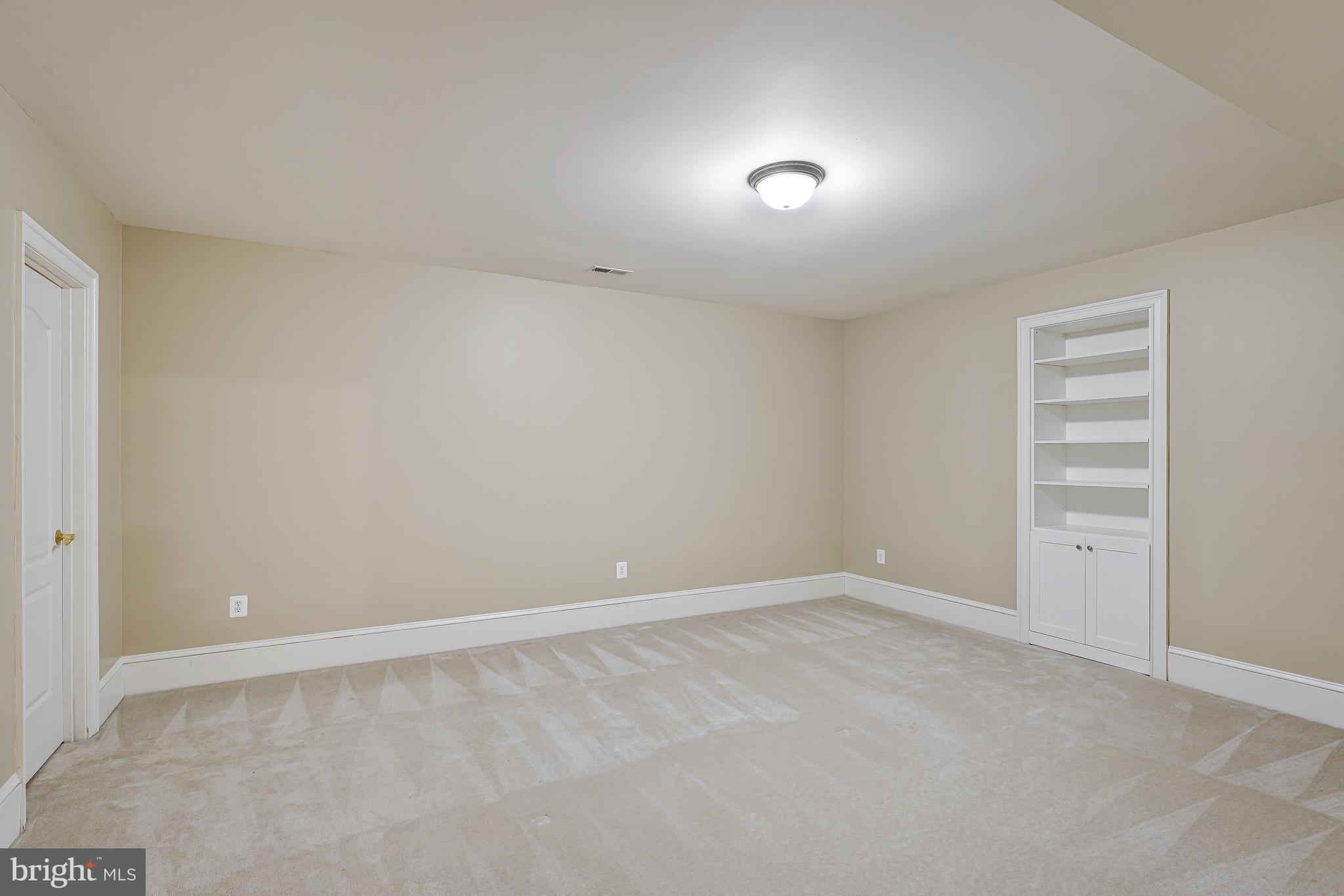 EVANS FARM - Residential