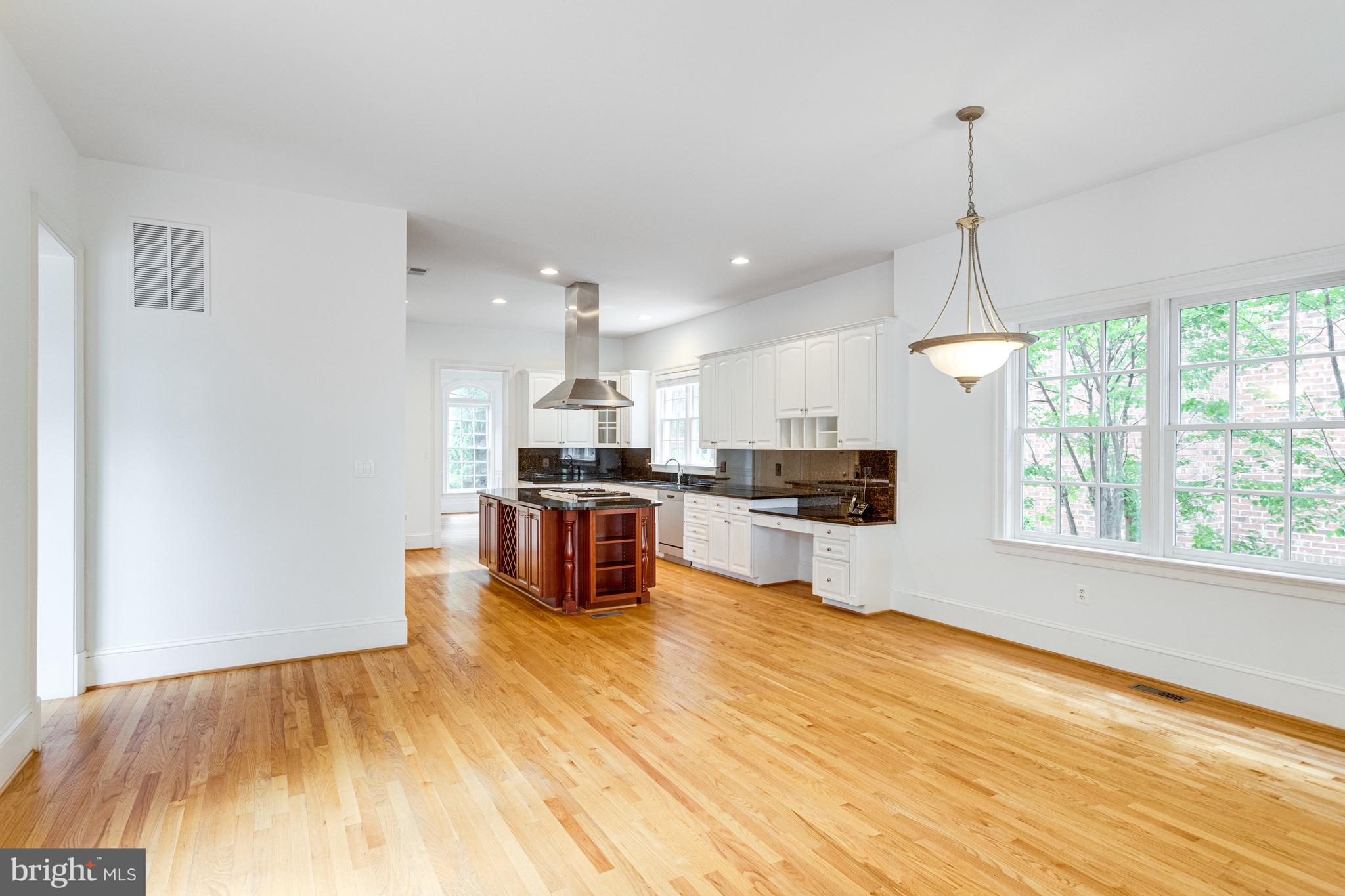 EVANS FARM - Residential