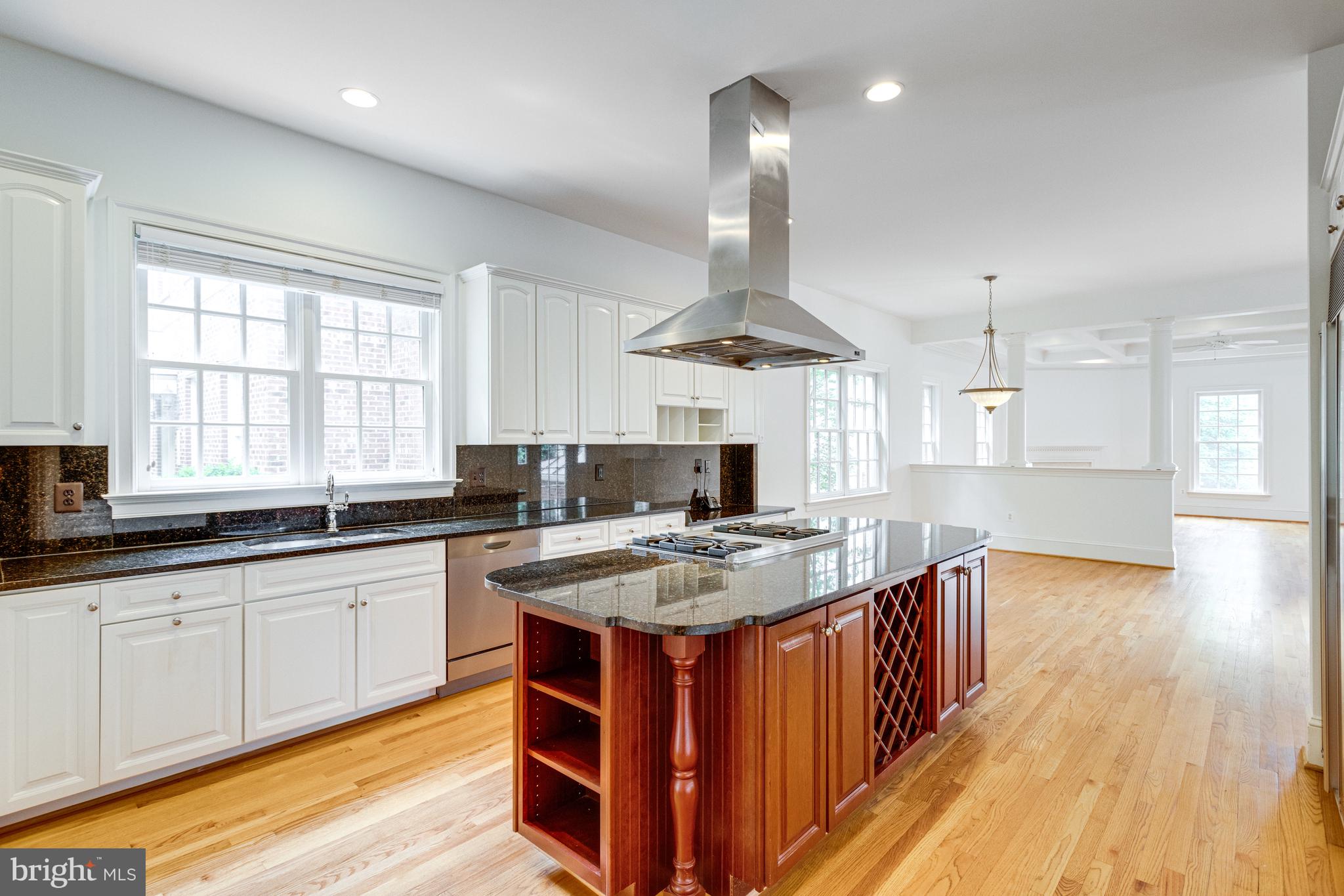 EVANS FARM - Residential