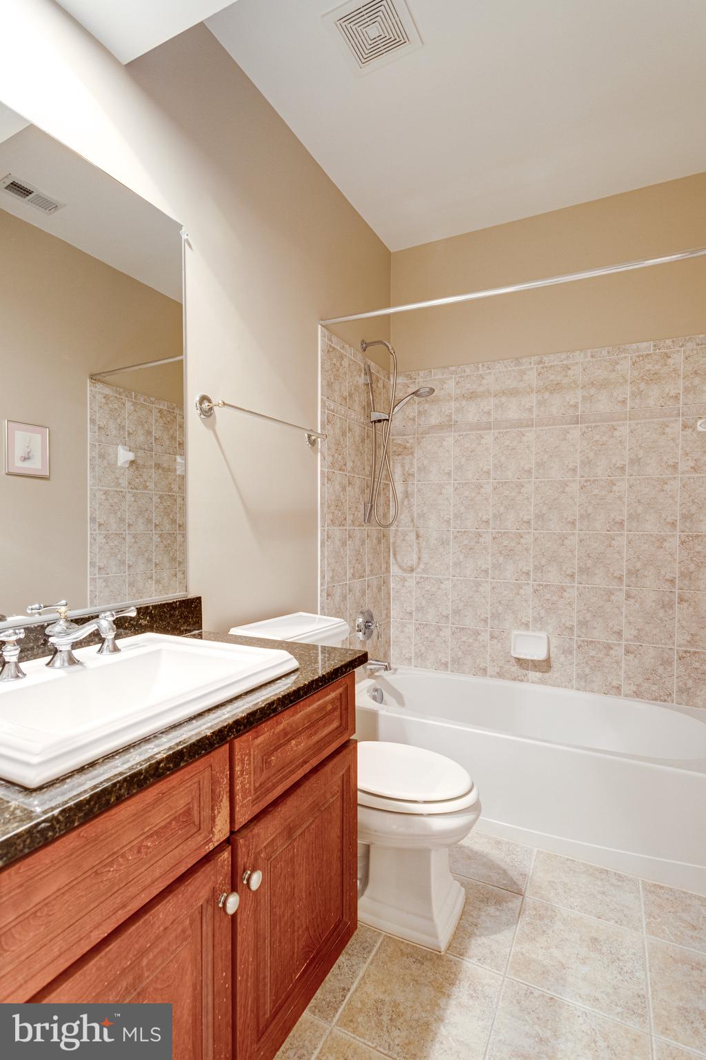 EVANS FARM - Residential