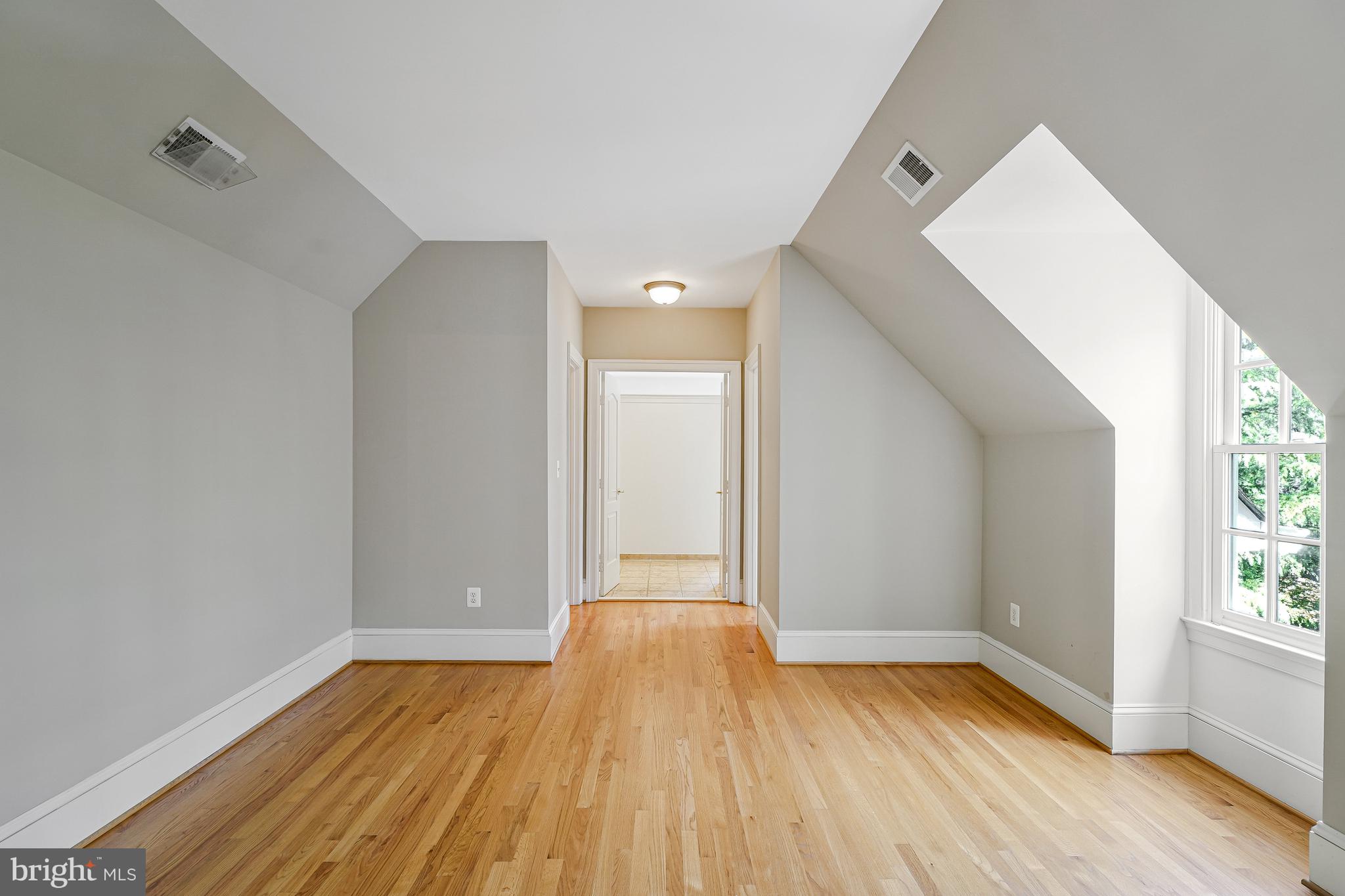 EVANS FARM - Residential