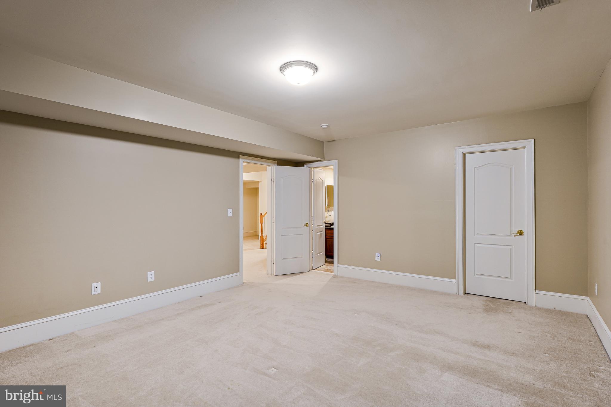 EVANS FARM - Residential