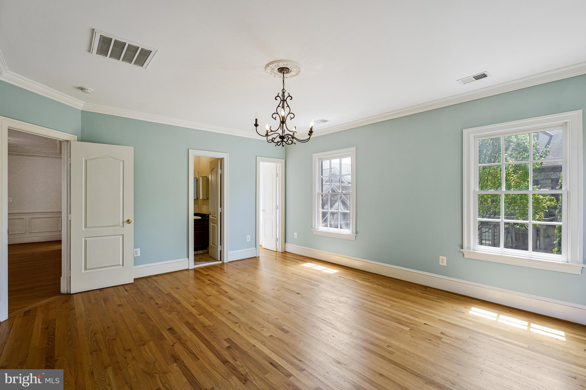 EVANS FARM - Residential