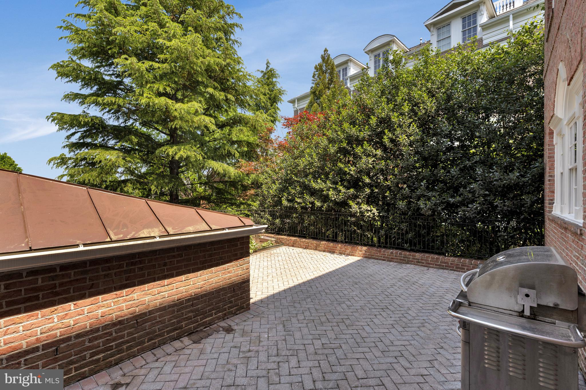 EVANS FARM - Residential