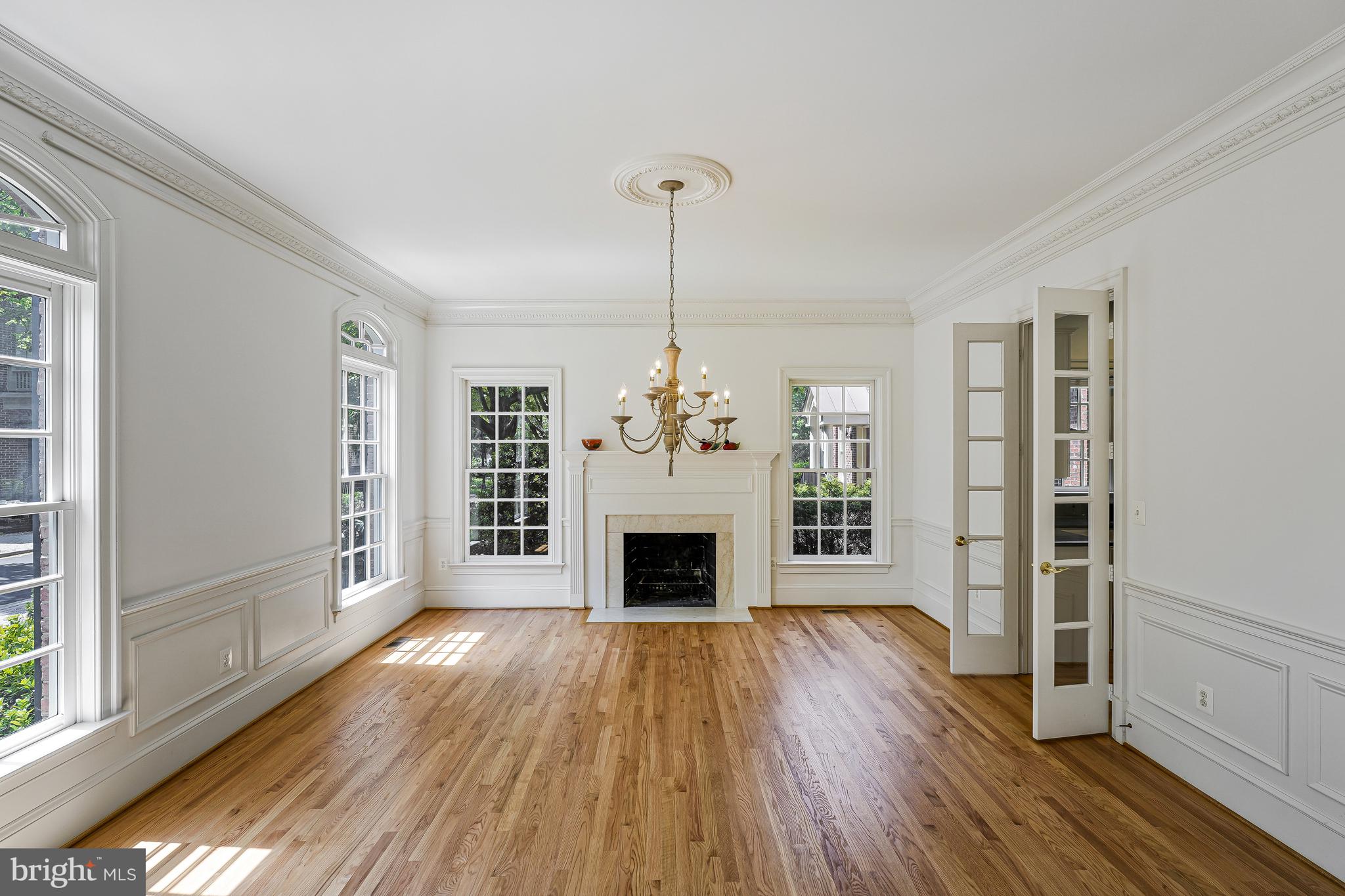 EVANS FARM - Residential