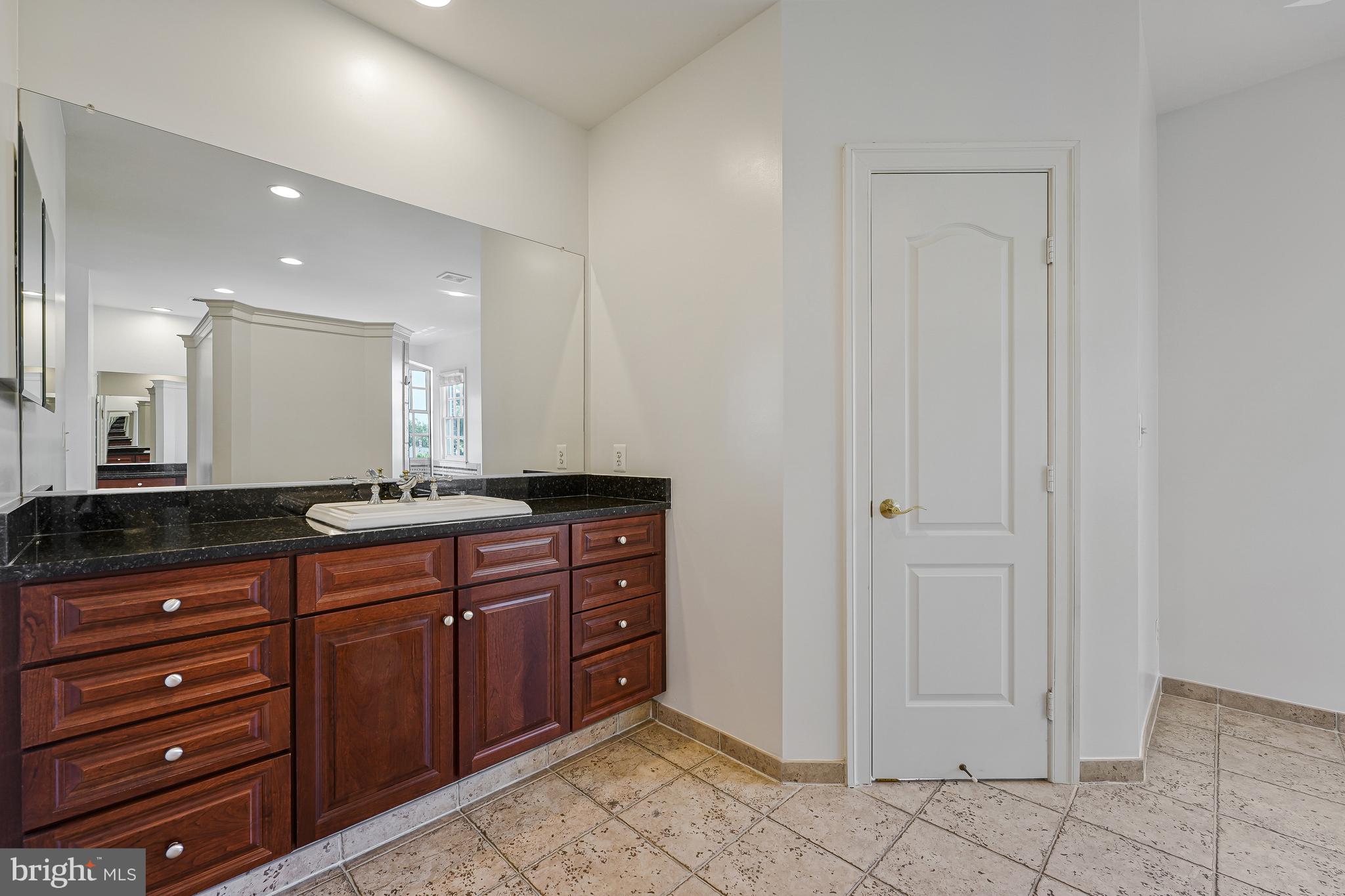 EVANS FARM - Residential