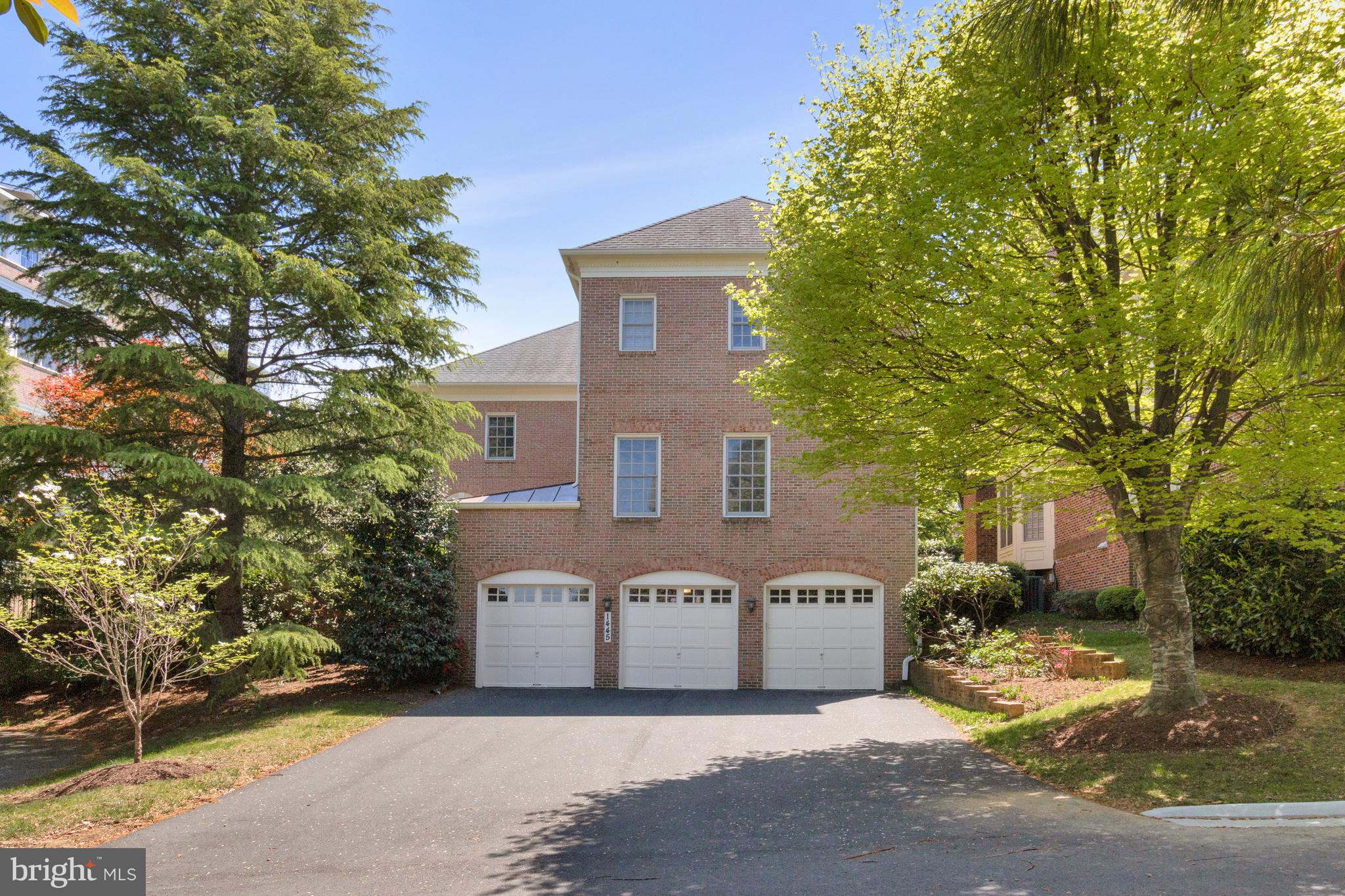 EVANS FARM - Residential